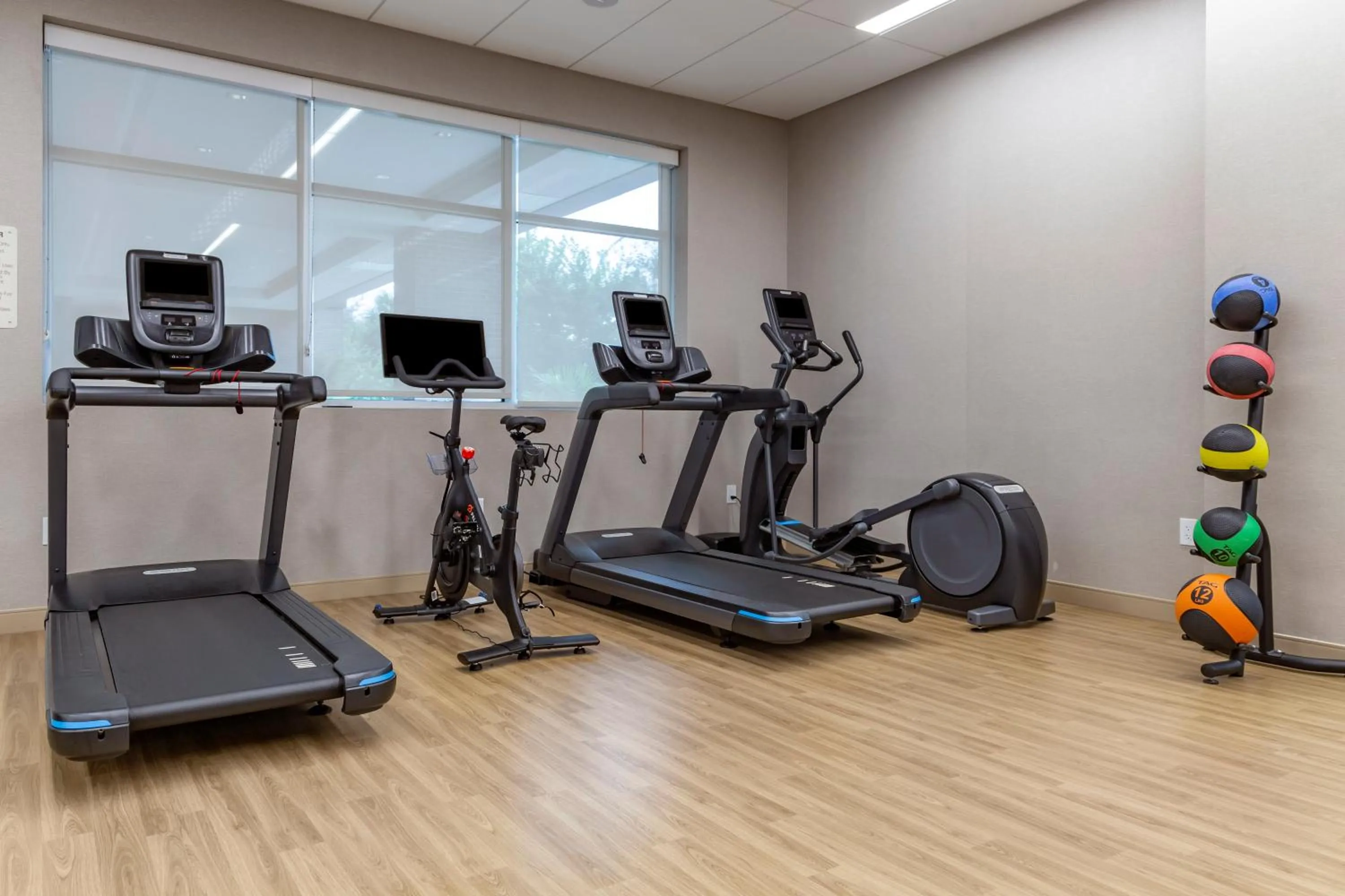 Fitness centre/facilities in Cambria Hotel Columbia Downtown the Vista