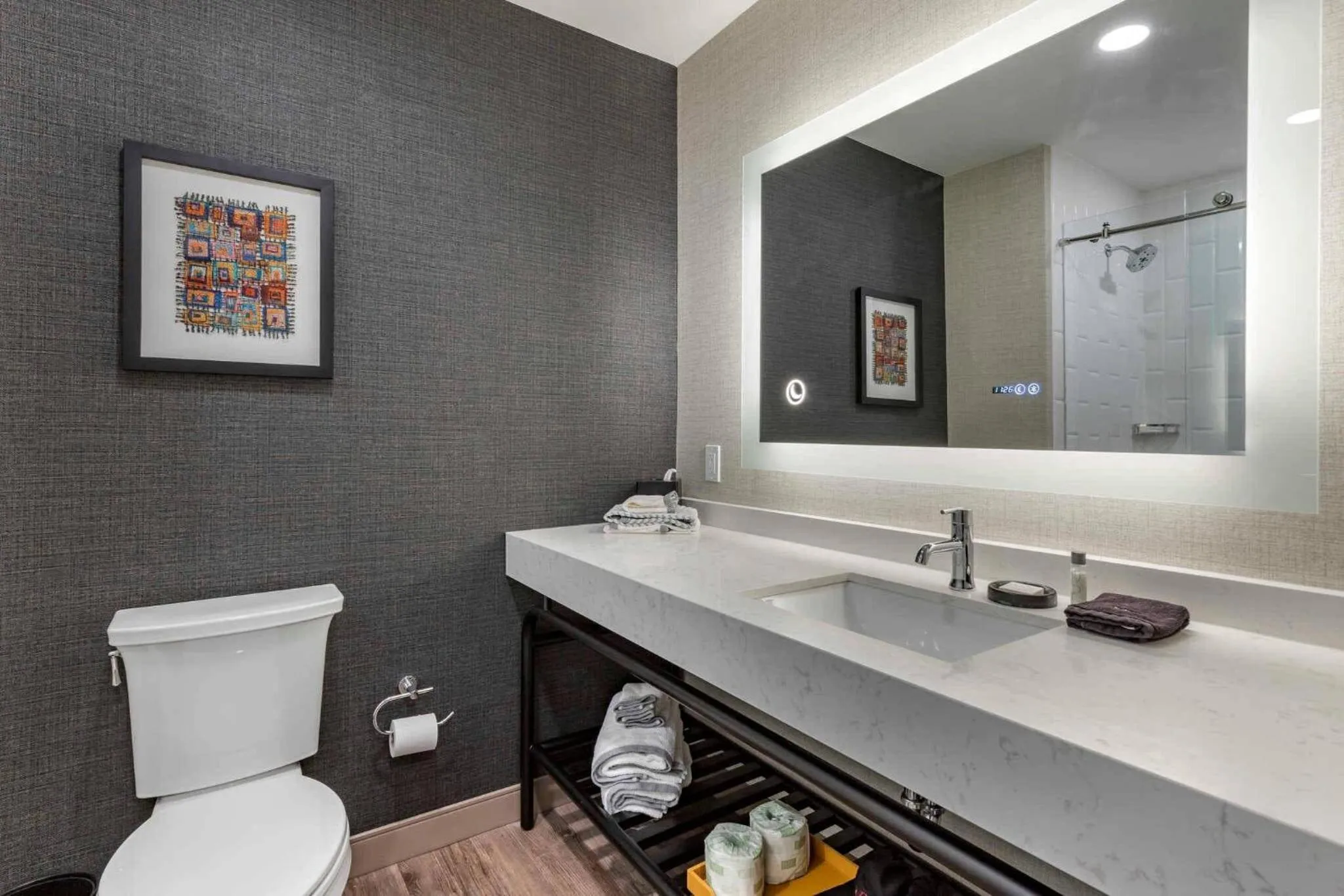 Bedroom in Cambria Hotel Columbia Downtown the Vista