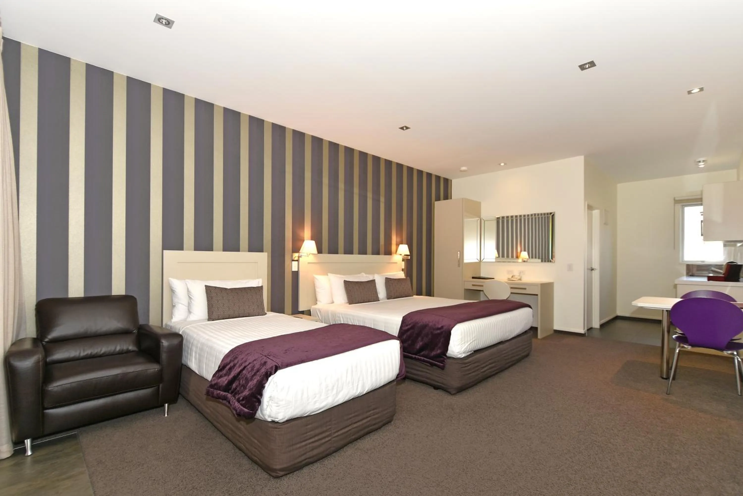 Bedroom, Bed in Aspen Court Franz Josef