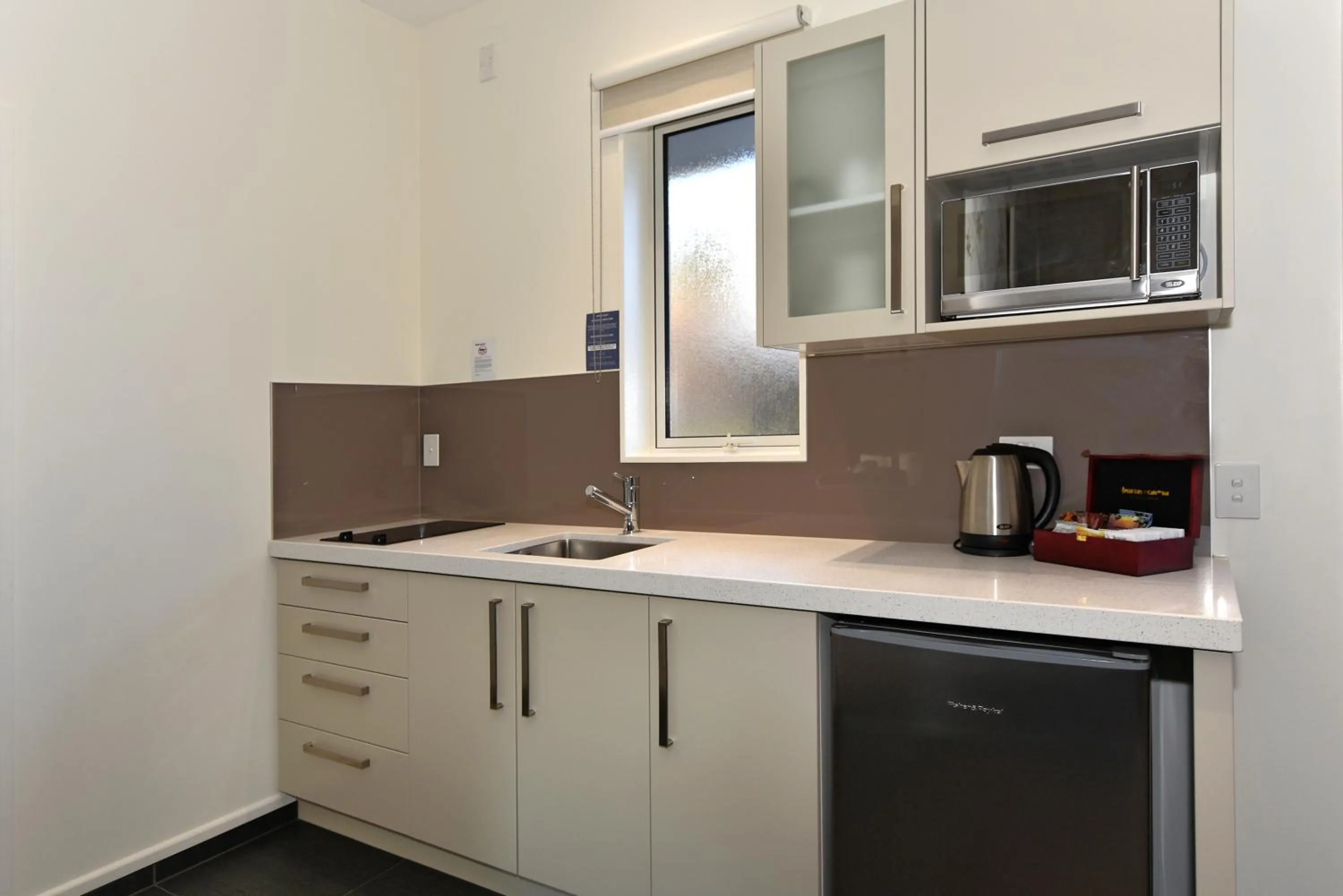 Living room in Aspen Court Franz Josef