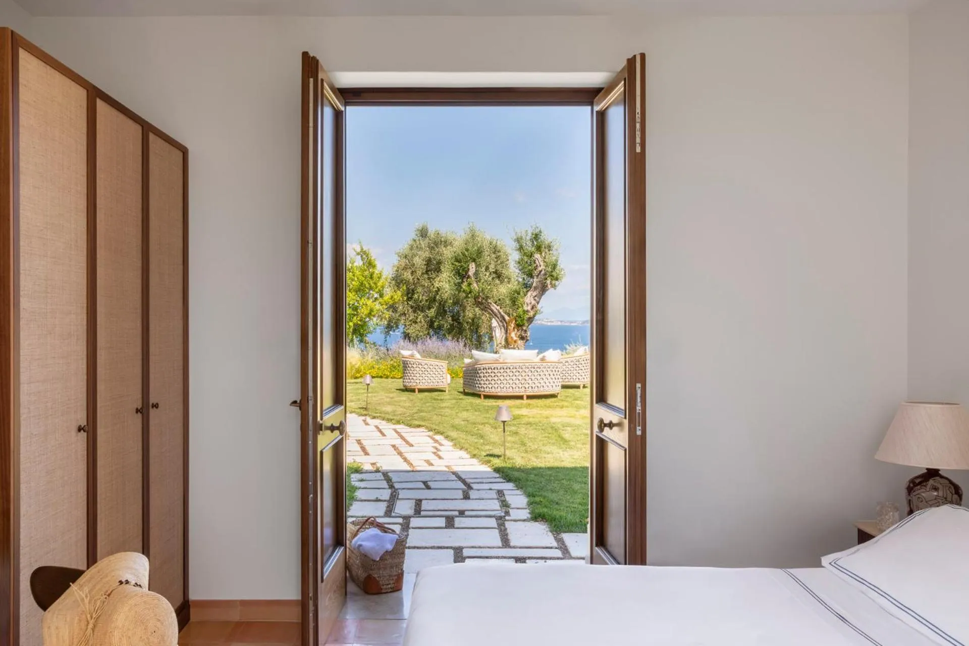 Bedroom, Bed in San Montano Resort & Spa