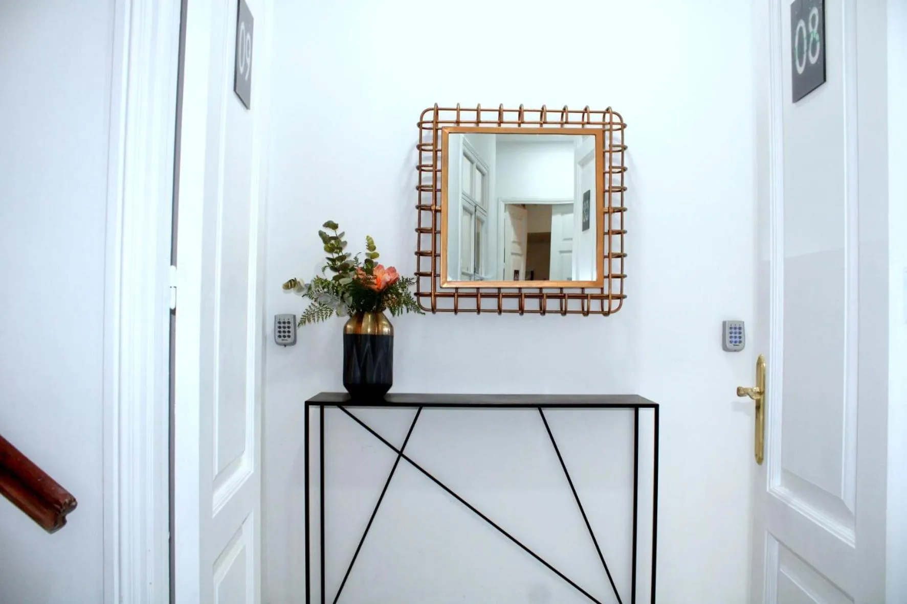 Property building in Hostal Roomsole