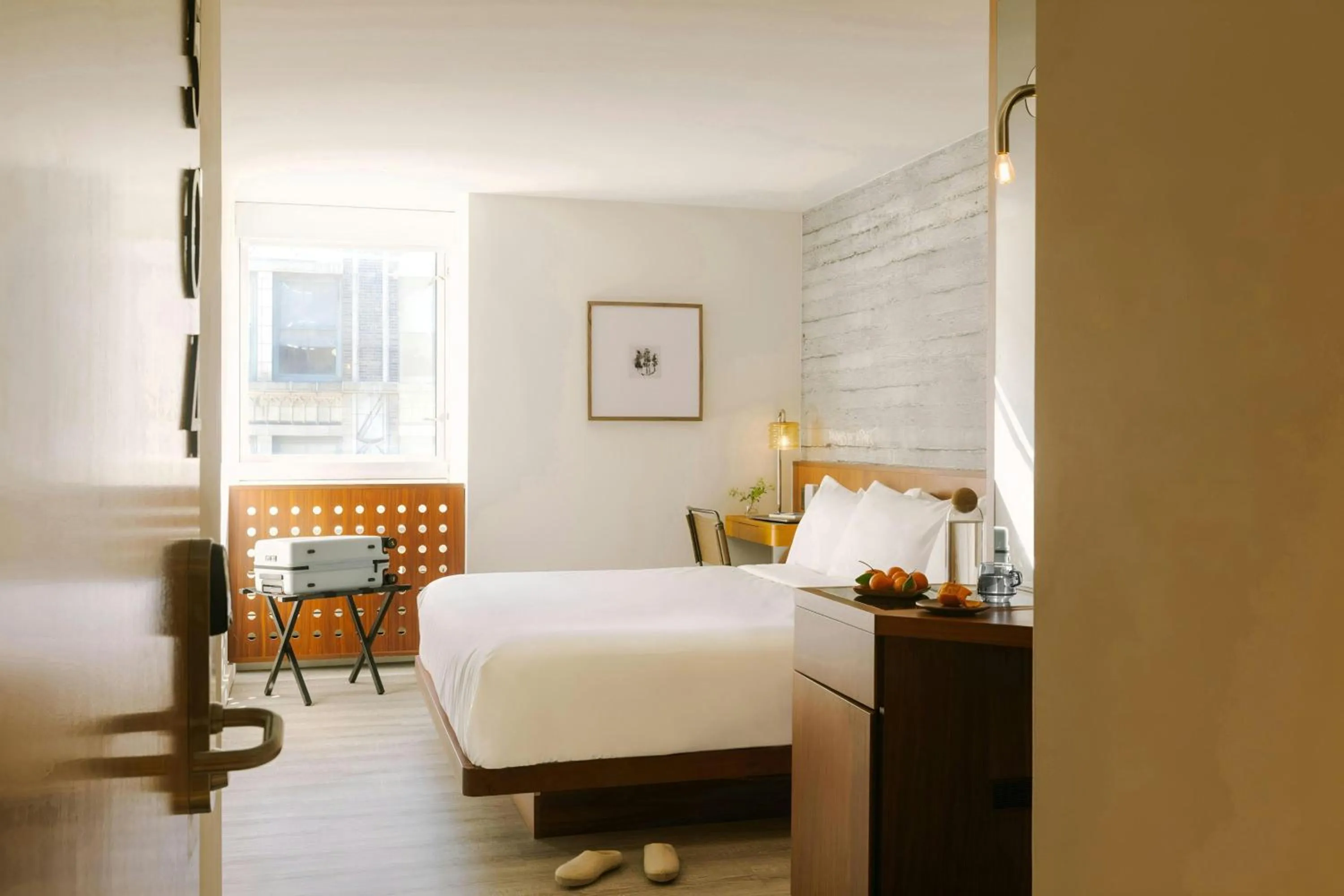 Bedroom, Bed in Henri on 24 Hotel Chelsea, Sonder by Marriott Bonvoy