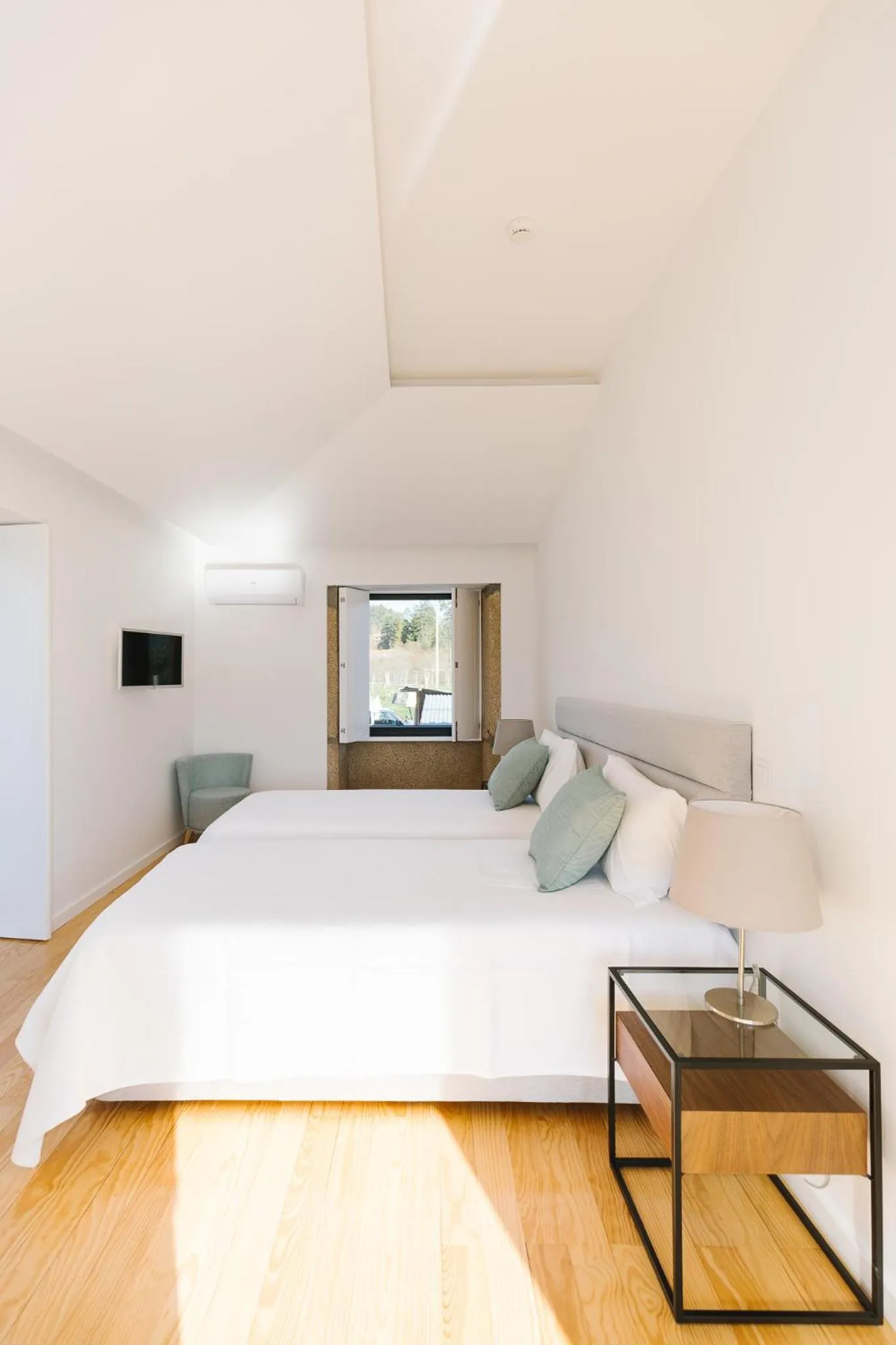 Photo of the whole room, Bed in Casa Vieira Lobo