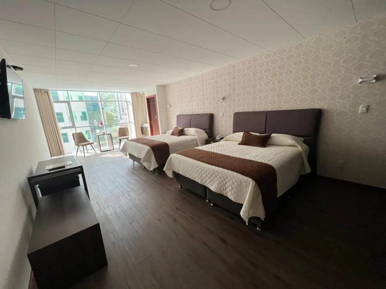 Photo of the whole room, Bed in Novum Hotel