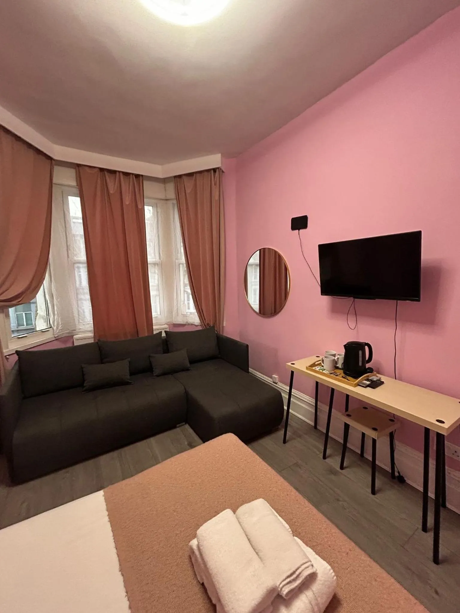 Bed in Orlando hotel