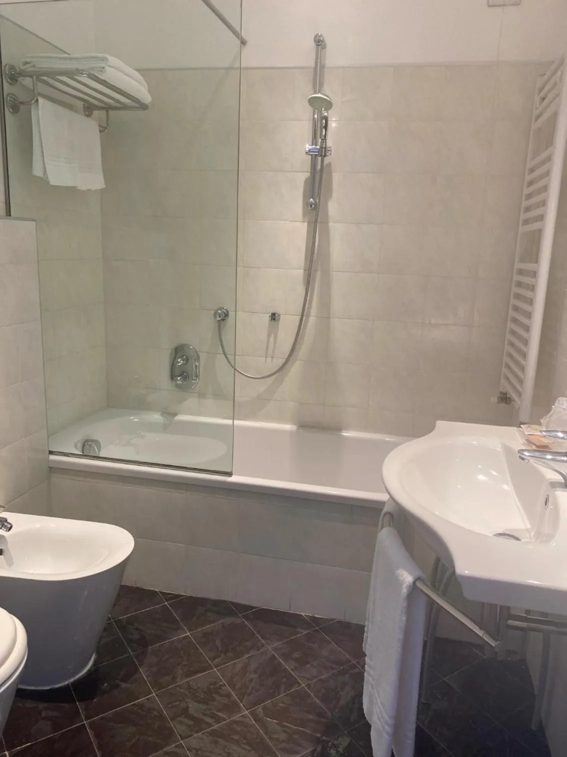 Bathroom in Card International Hotel