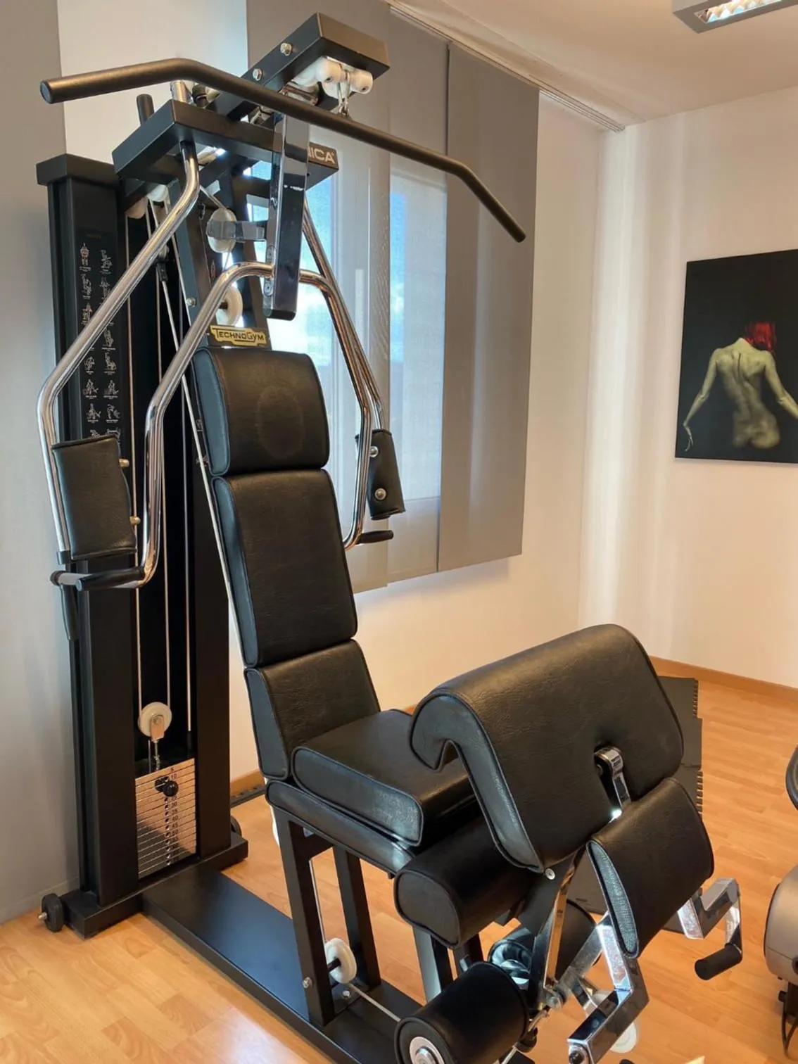 Fitness centre/facilities in Card International Hotel