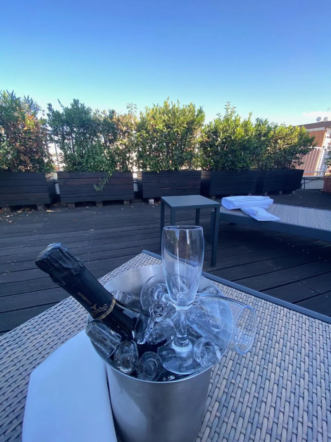 Balcony/Terrace in Card International Hotel