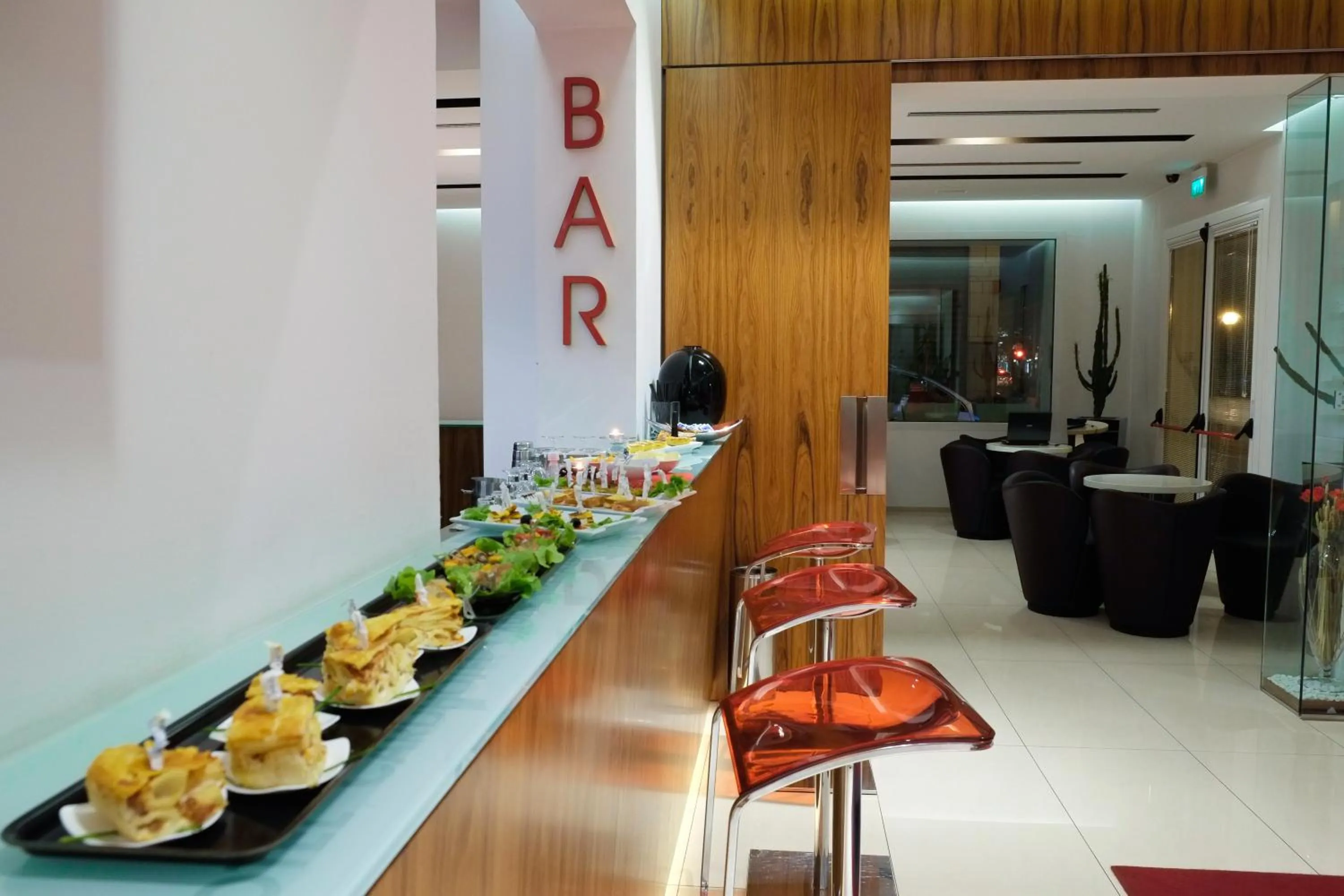 Lounge or bar in Card International Hotel