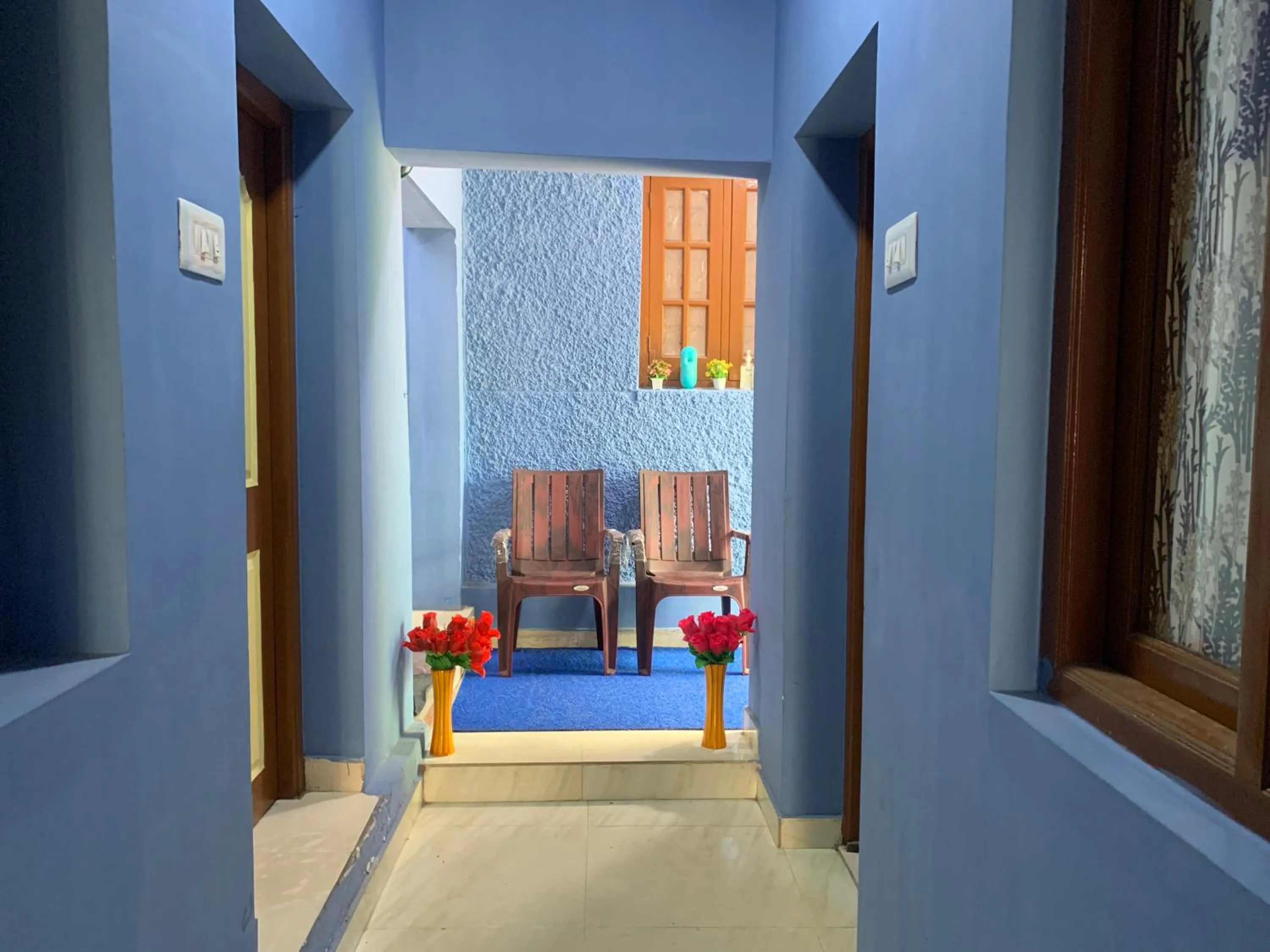 Facade/entrance in Kodai Pinetree Residency