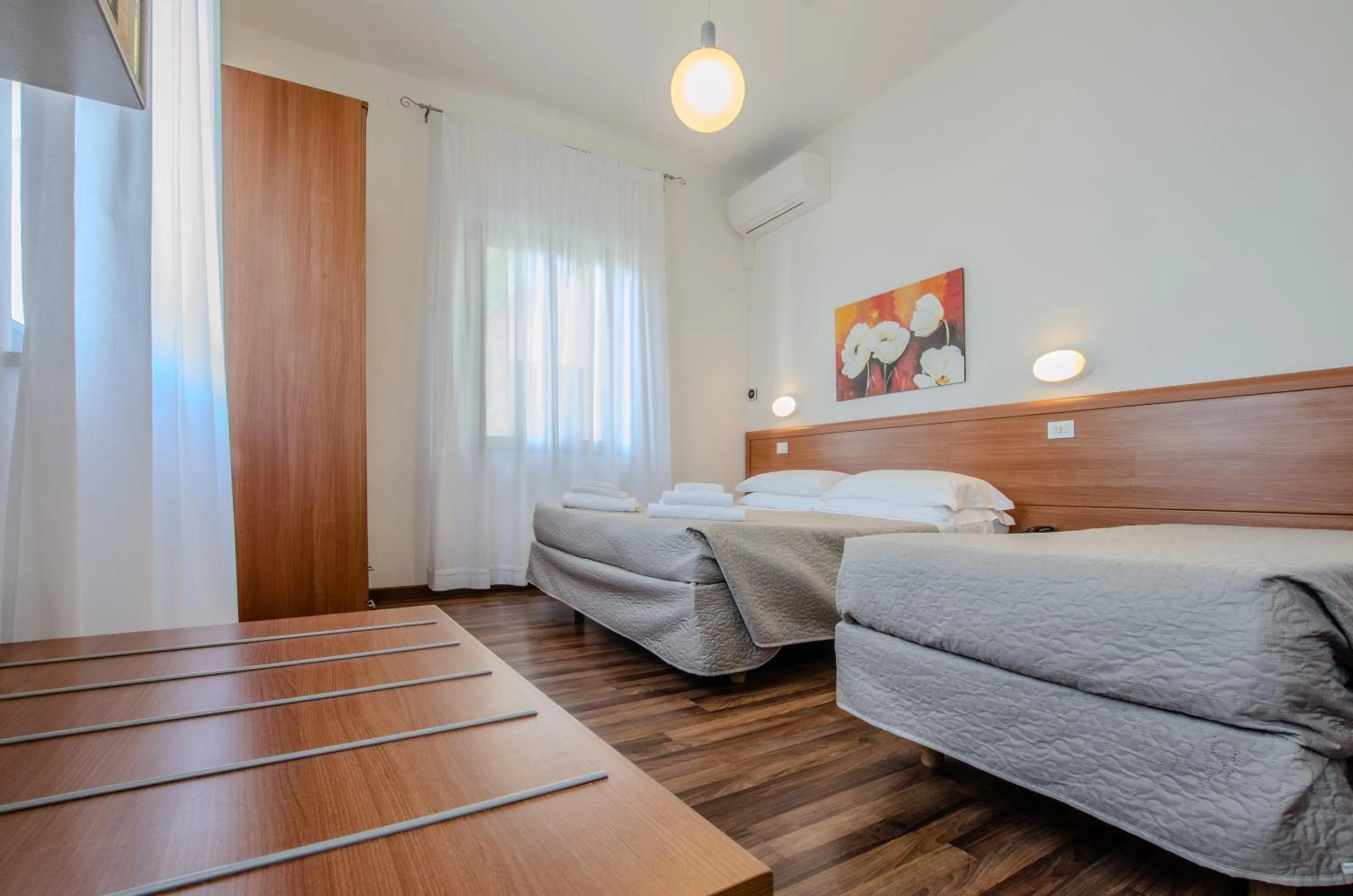 Bed in Hotel Del Buono Wellness & Medical Spa