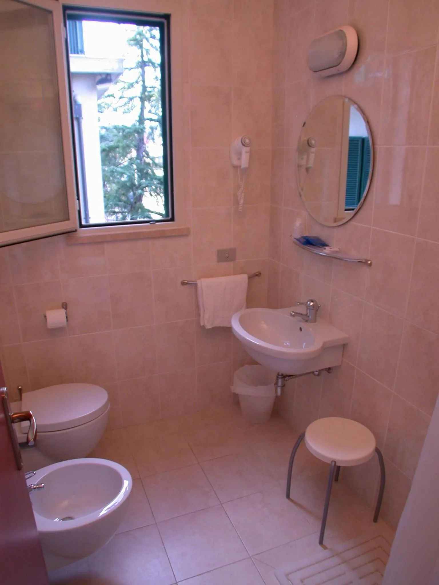 Shower in Hotel Del Buono Wellness & Medical Spa