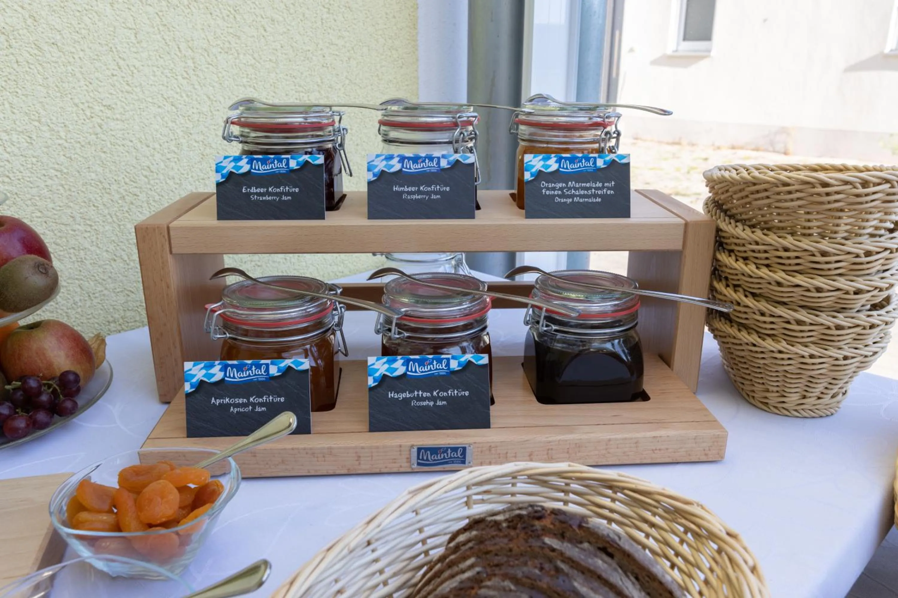 Breakfast in Gästehaus Kleeberger