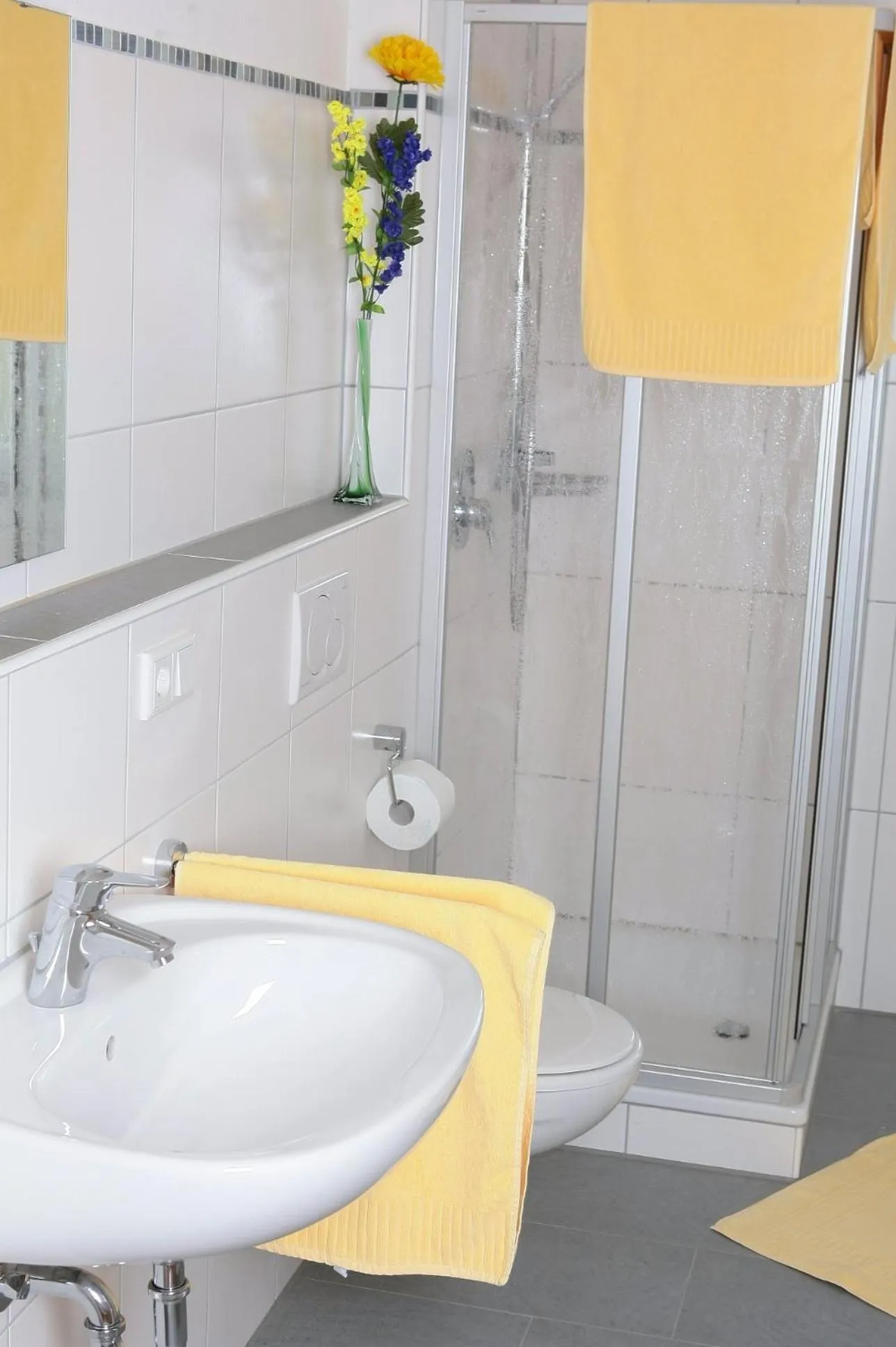 Shower in Gästehaus Kleeberger