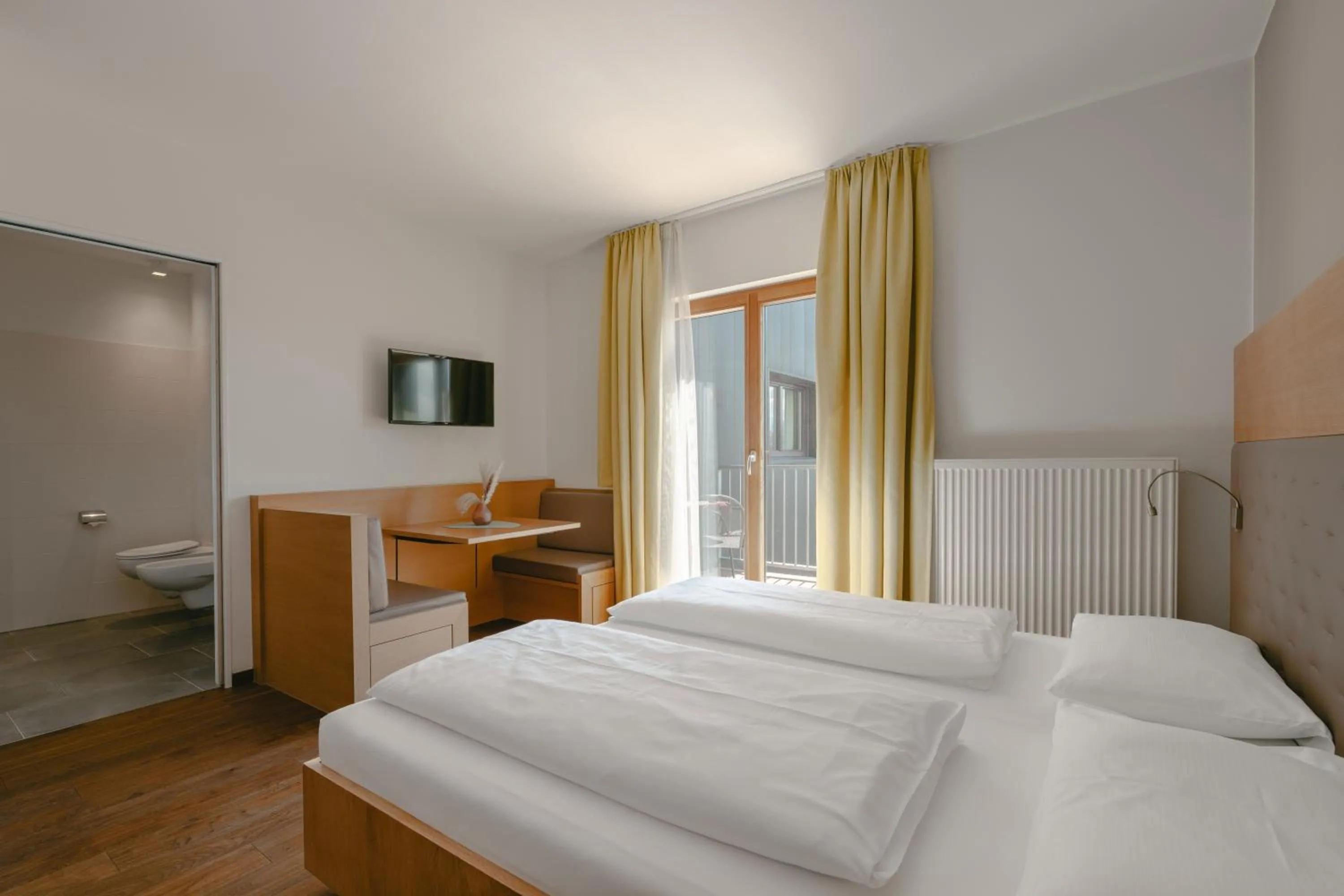 Bed in Hotel Post Gries