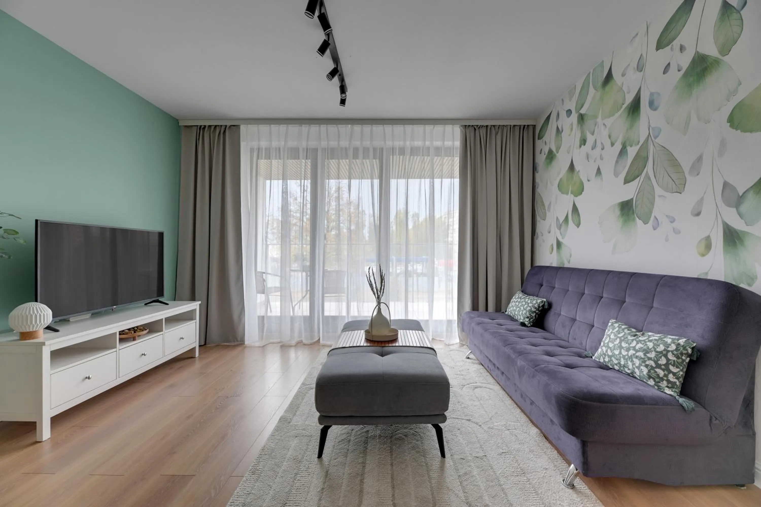 TV and multimedia in Tarasy Bałtyku Seaside, Sauna, Gym & Free Parking by Downtown Apartments
