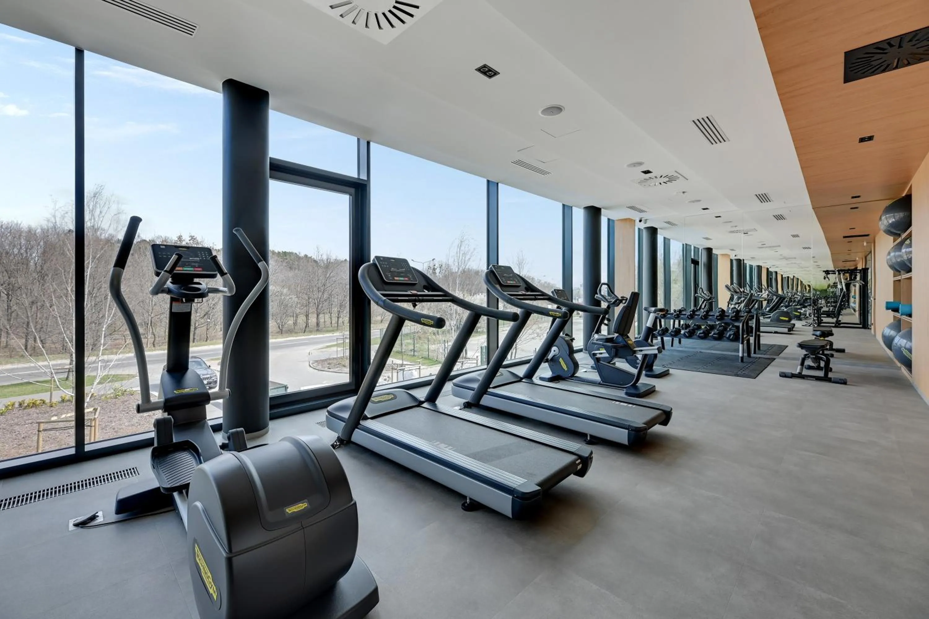 Fitness centre/facilities in Tarasy Bałtyku Seaside, Sauna, Gym & Free Parking by Downtown Apartments
