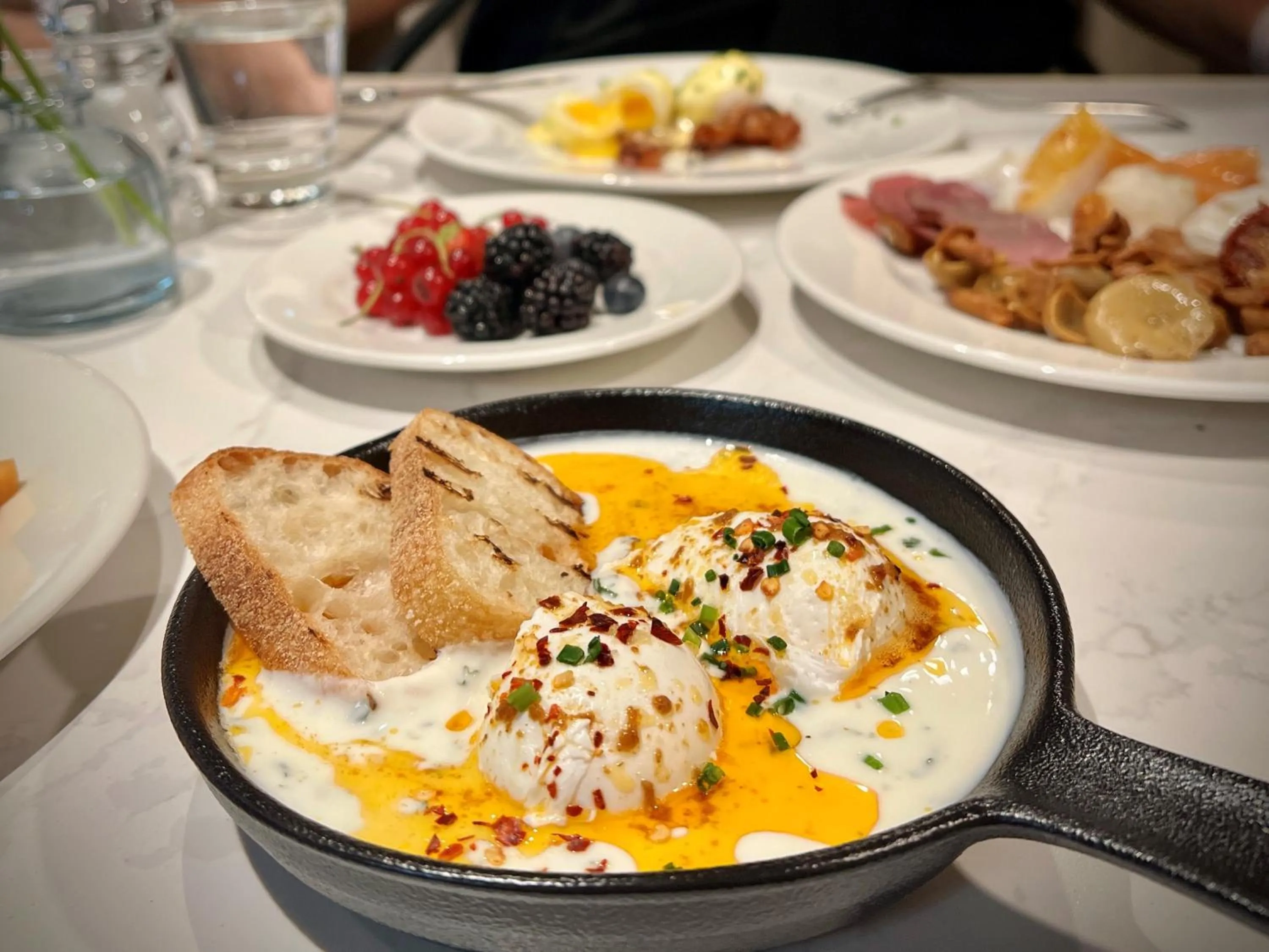 Food and drinks in Royal Tulip Warsaw Centre