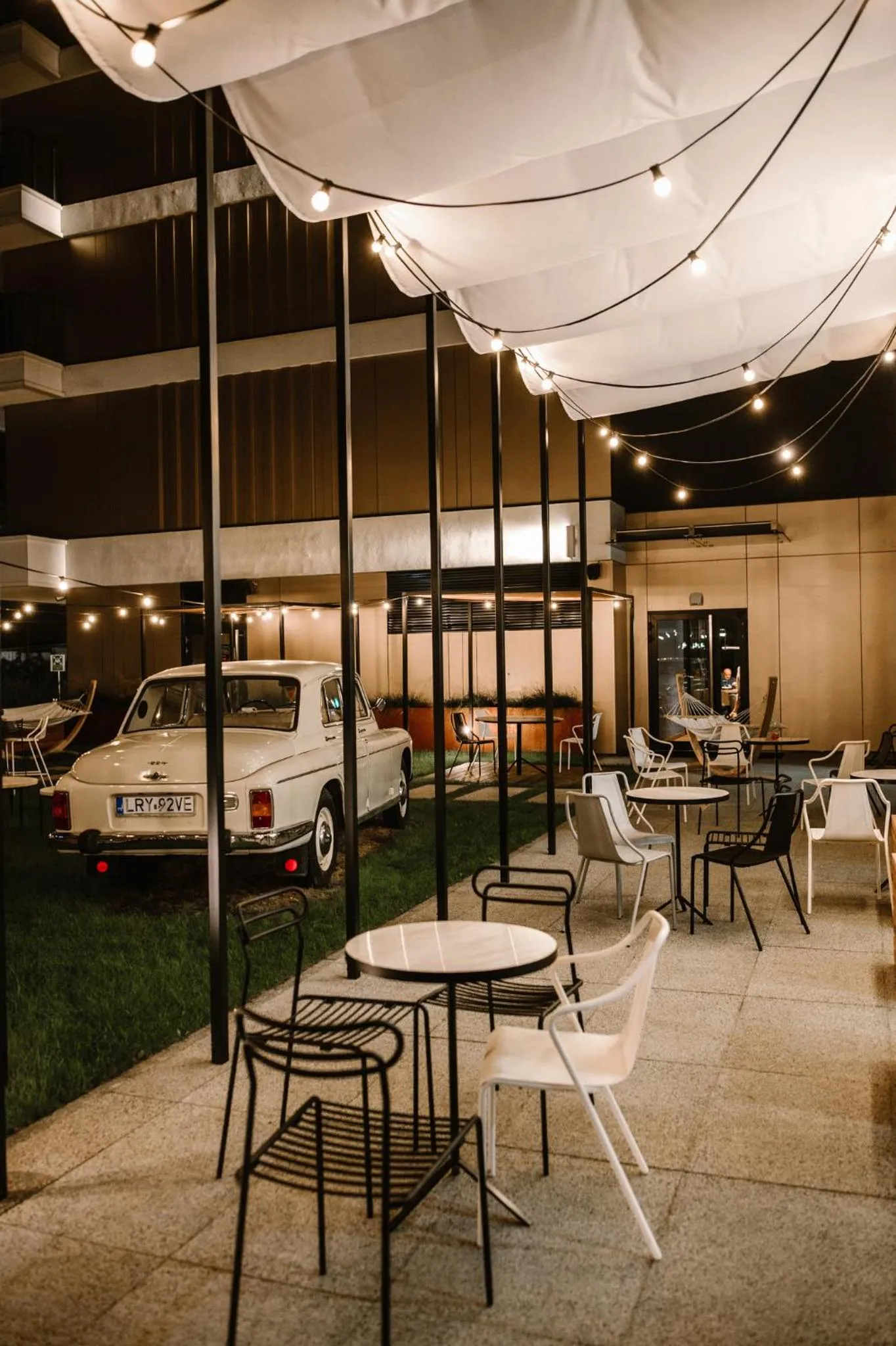 Patio in Royal Tulip Warsaw Centre