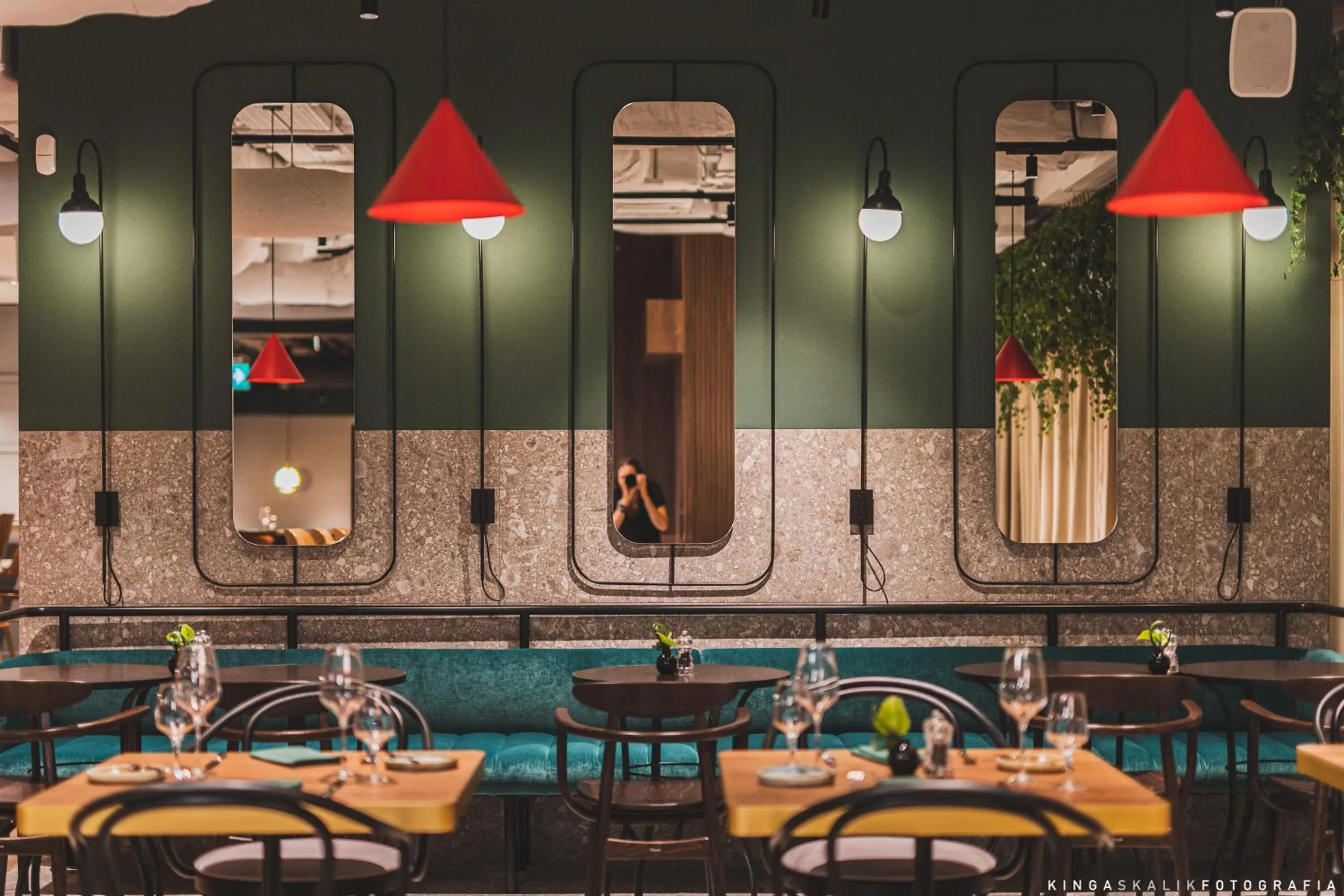 Restaurant/places to eat in Royal Tulip Warsaw Centre