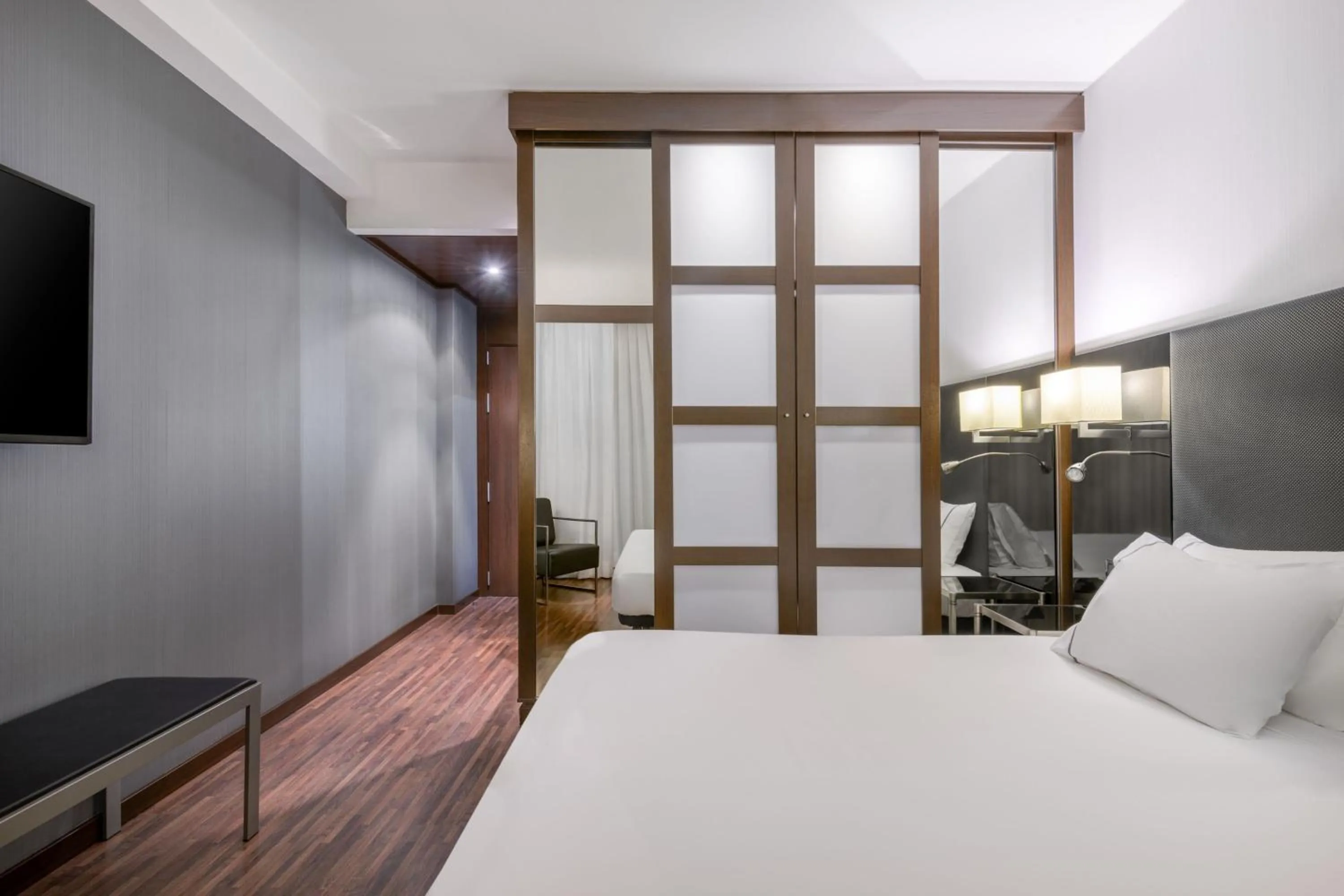 Photo of the whole room, Bed in AC Hotel Vicenza by Marriott