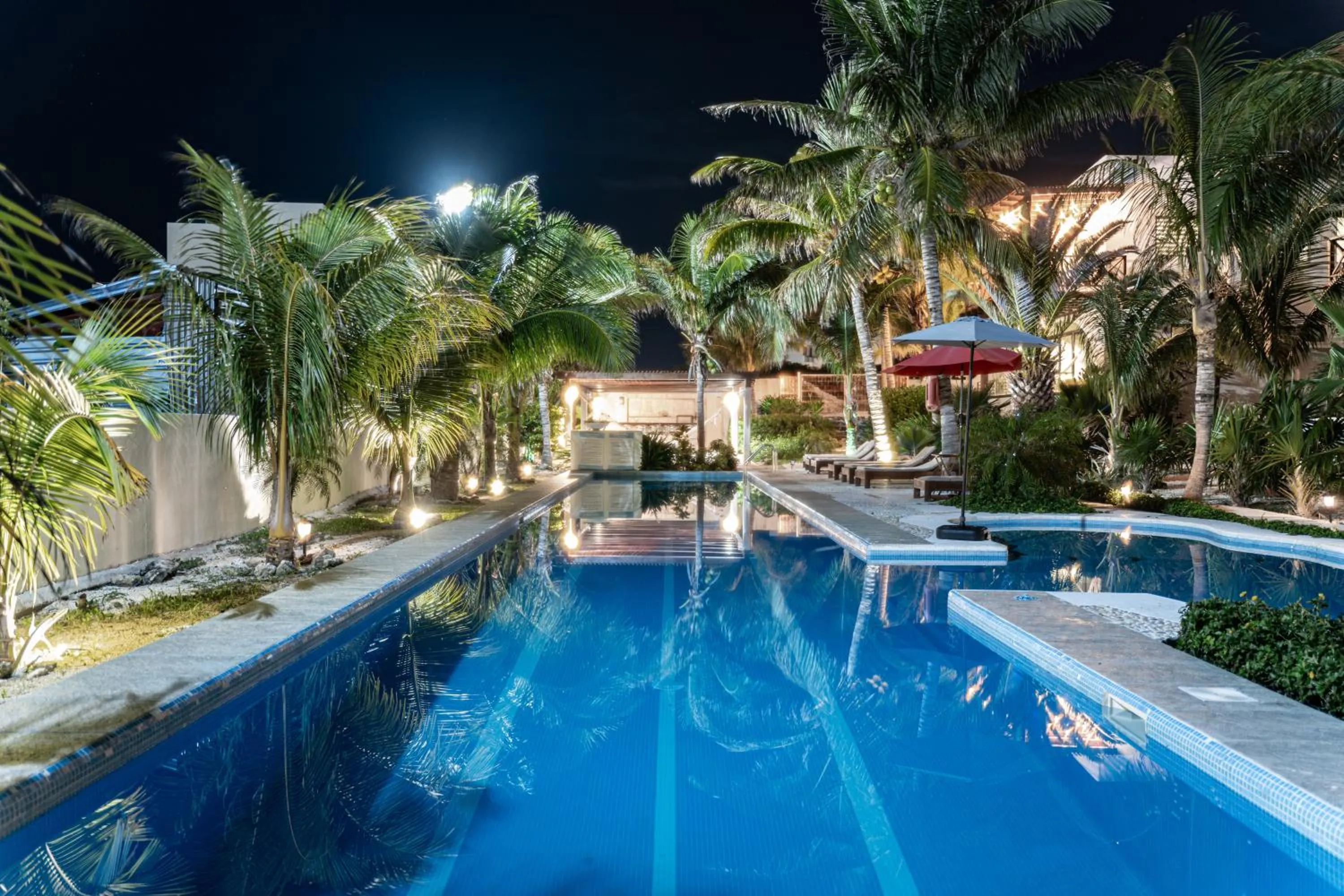 Night in Villas Amanecer by Andiani Travel