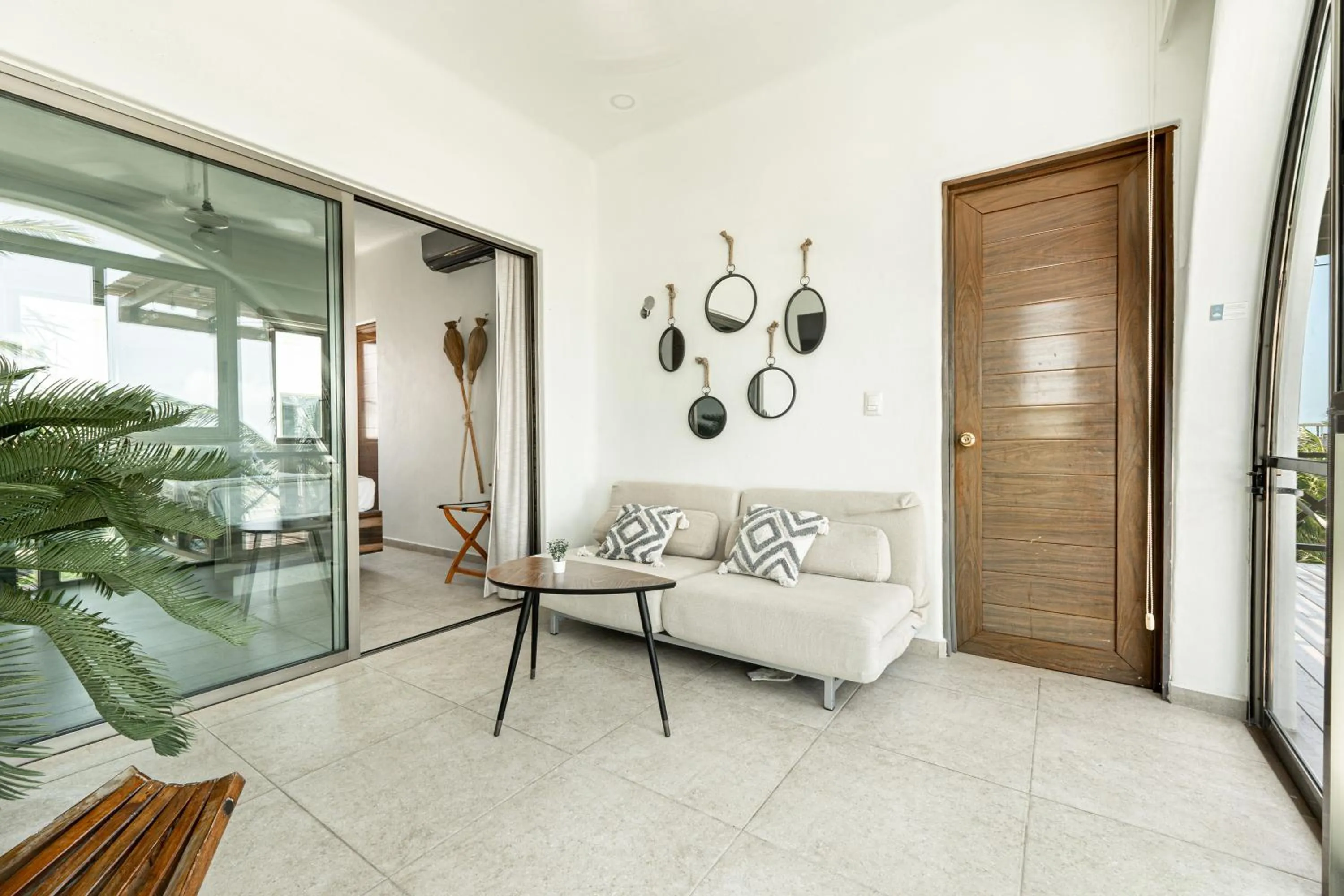 Living room in Villas Amanecer by Andiani Travel