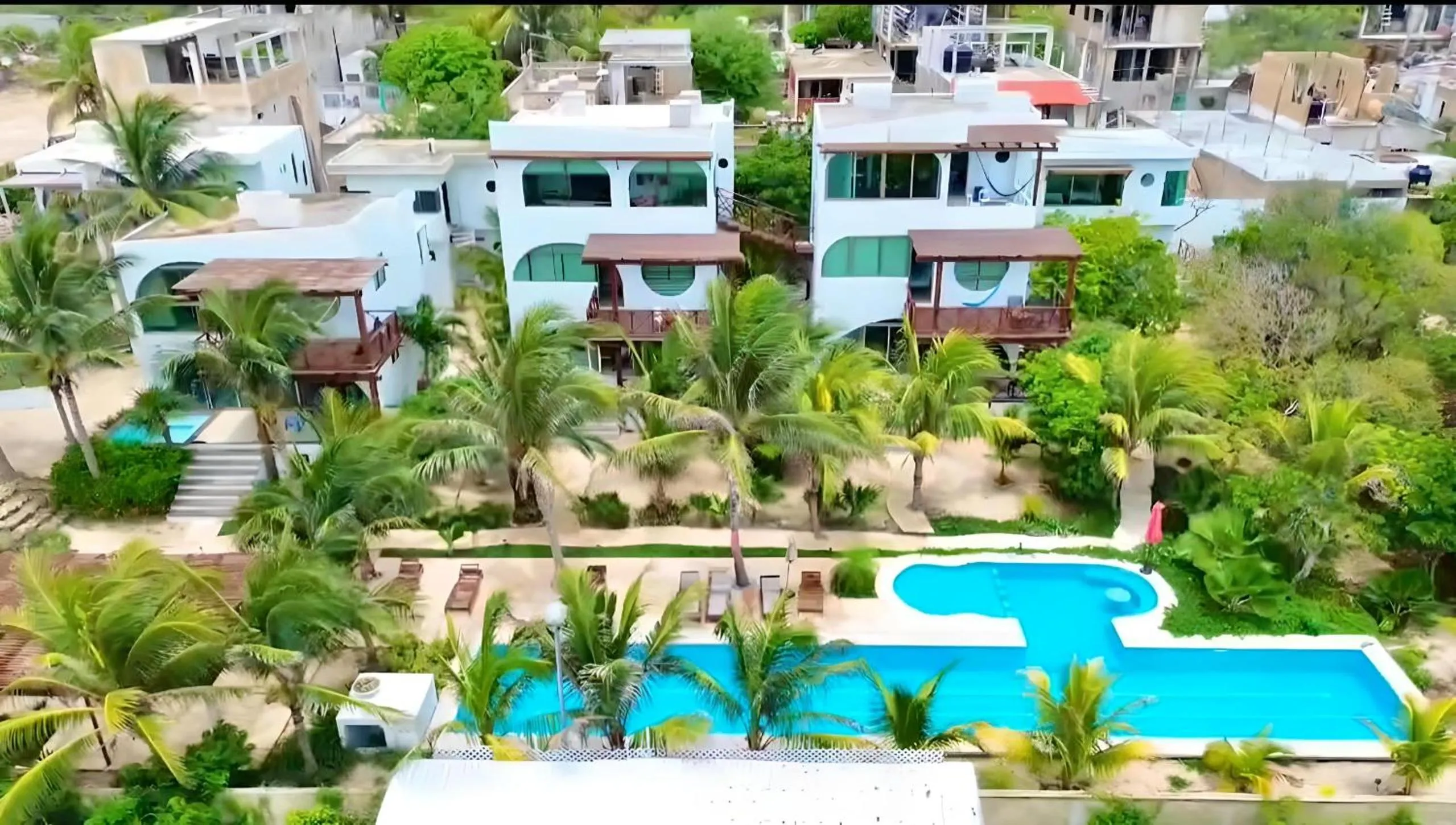 Property building in Villas Amanecer by Andiani Travel