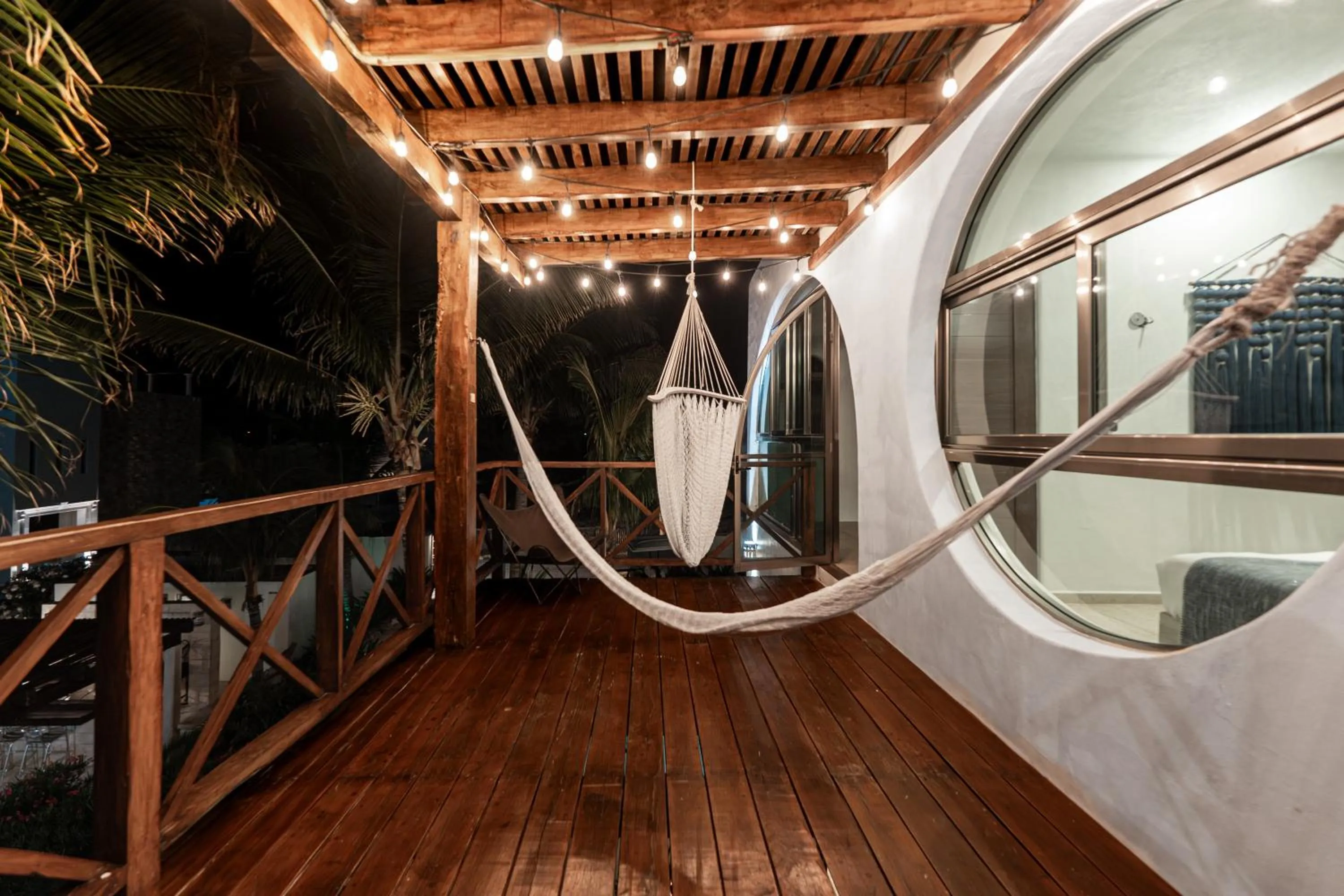 Night in Villas Amanecer by Andiani Travel