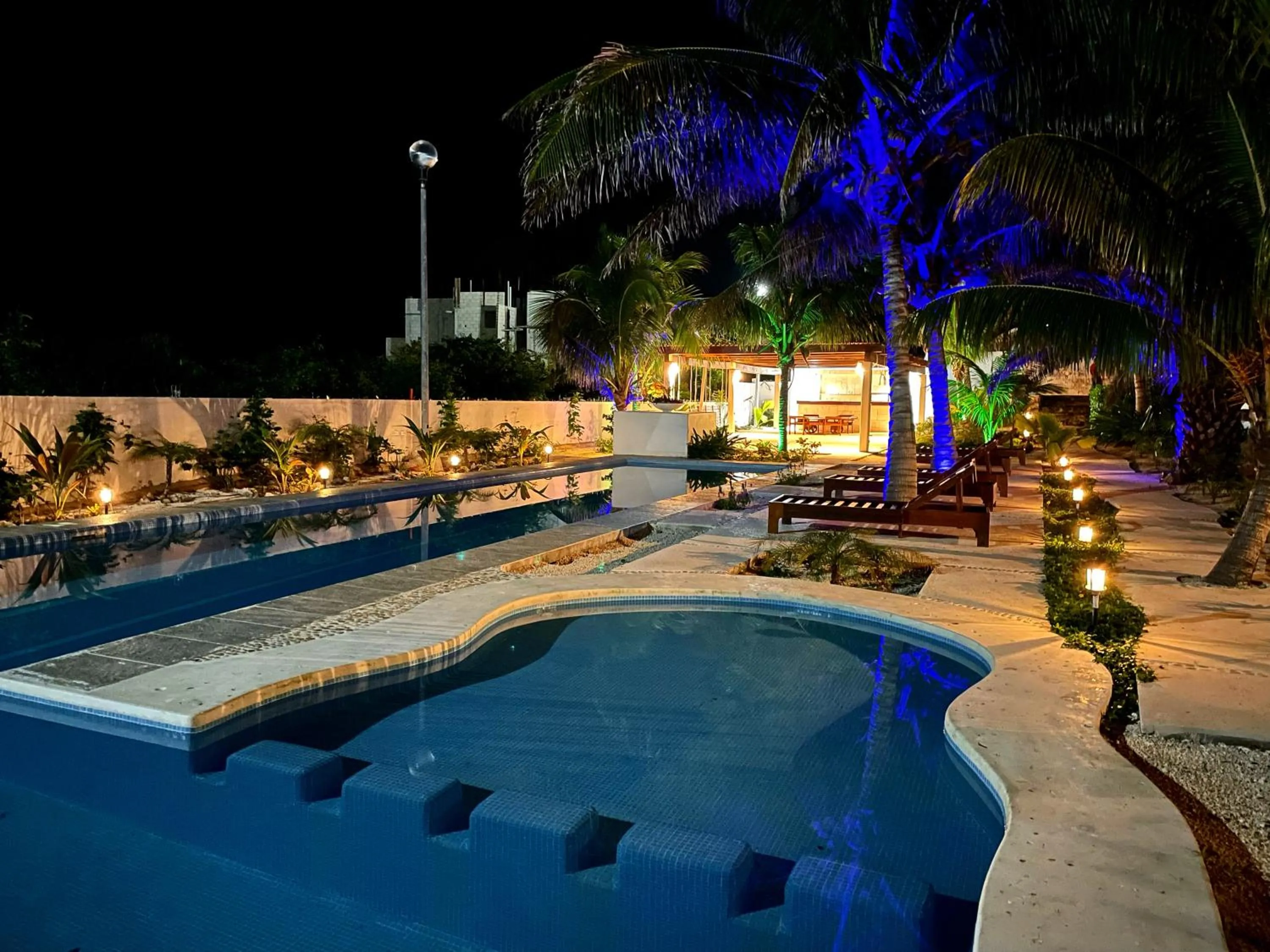 Night in Villas Amanecer by Andiani Travel