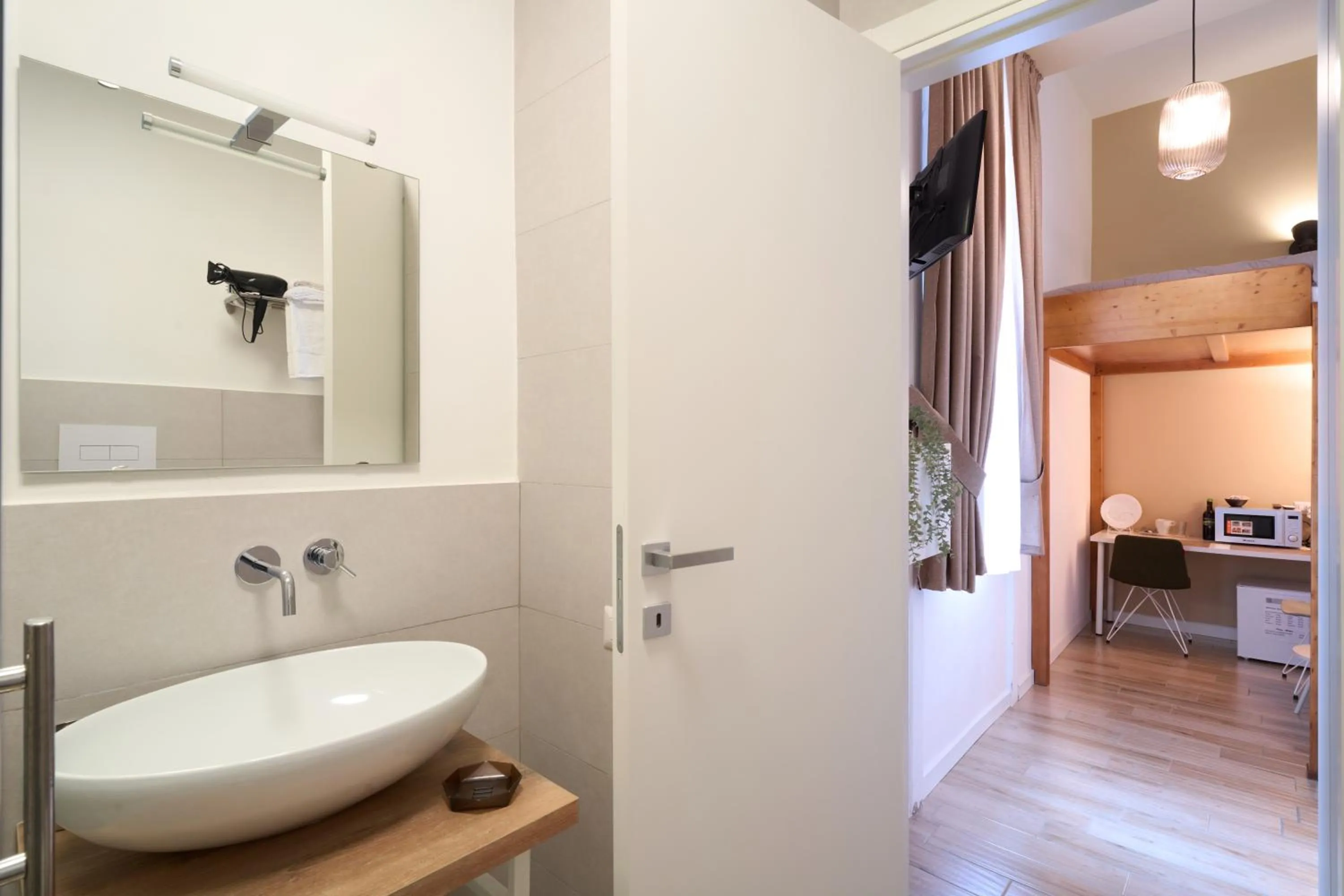 Bathroom in Toto e Peppino Luxury Rooms