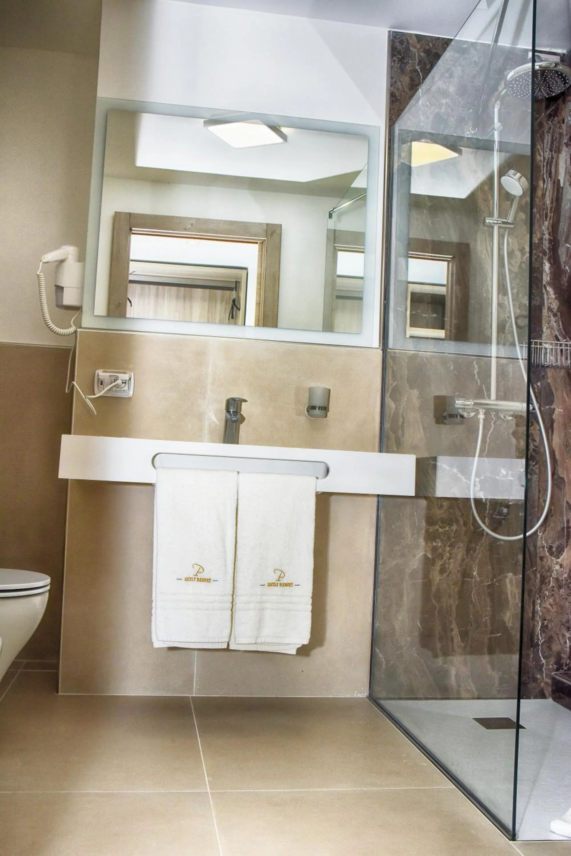 Bathroom in Paradise Beach Resort Selinunte