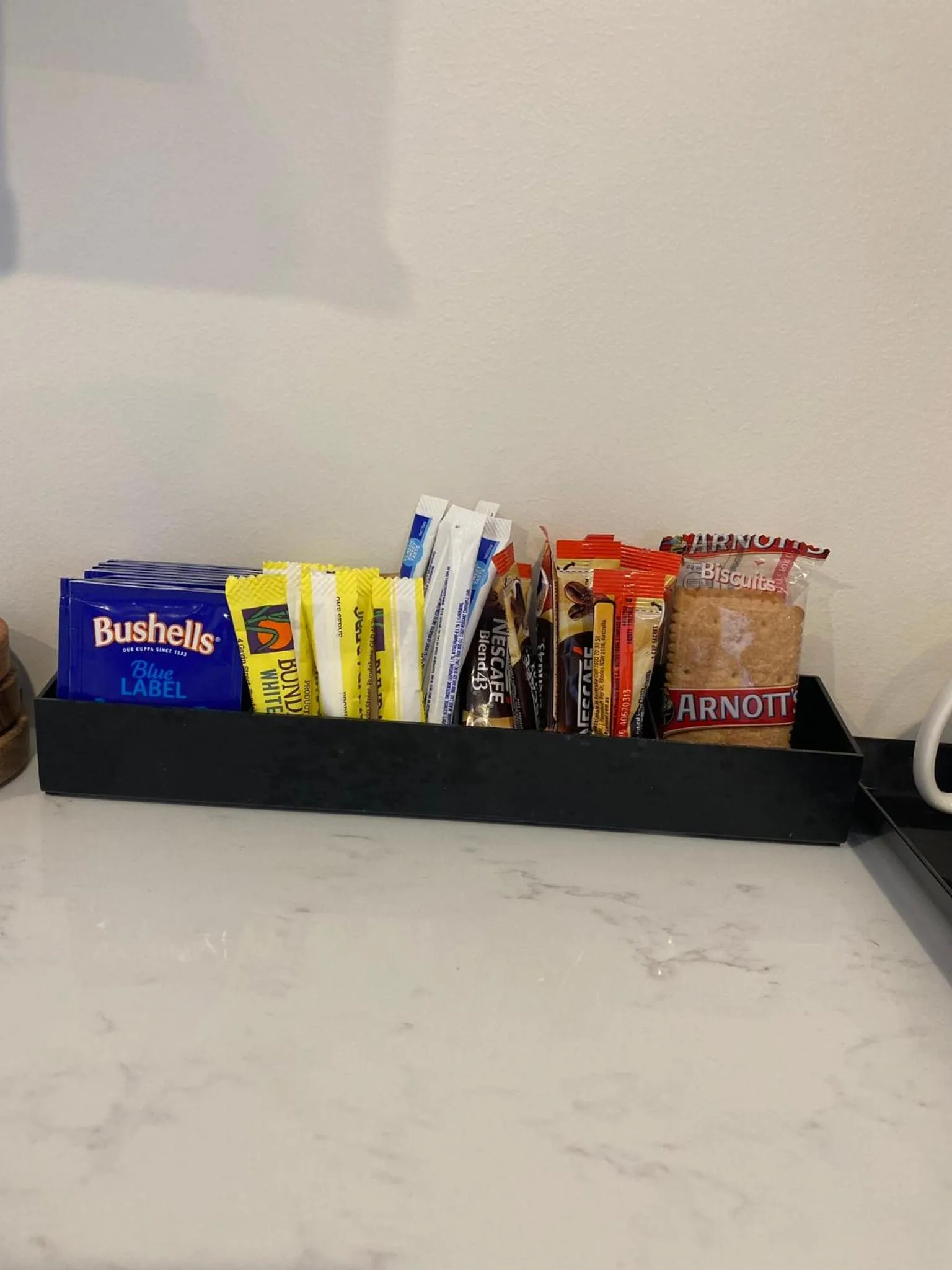 Coffee/tea facilities in Belmont Hotel Lake Macquarie