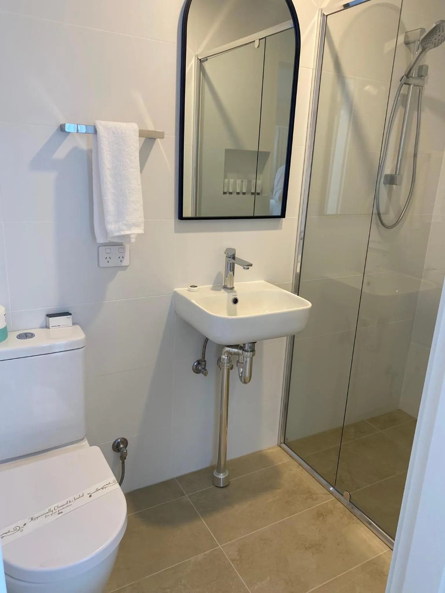 Bathroom in Belmont Hotel Lake Macquarie