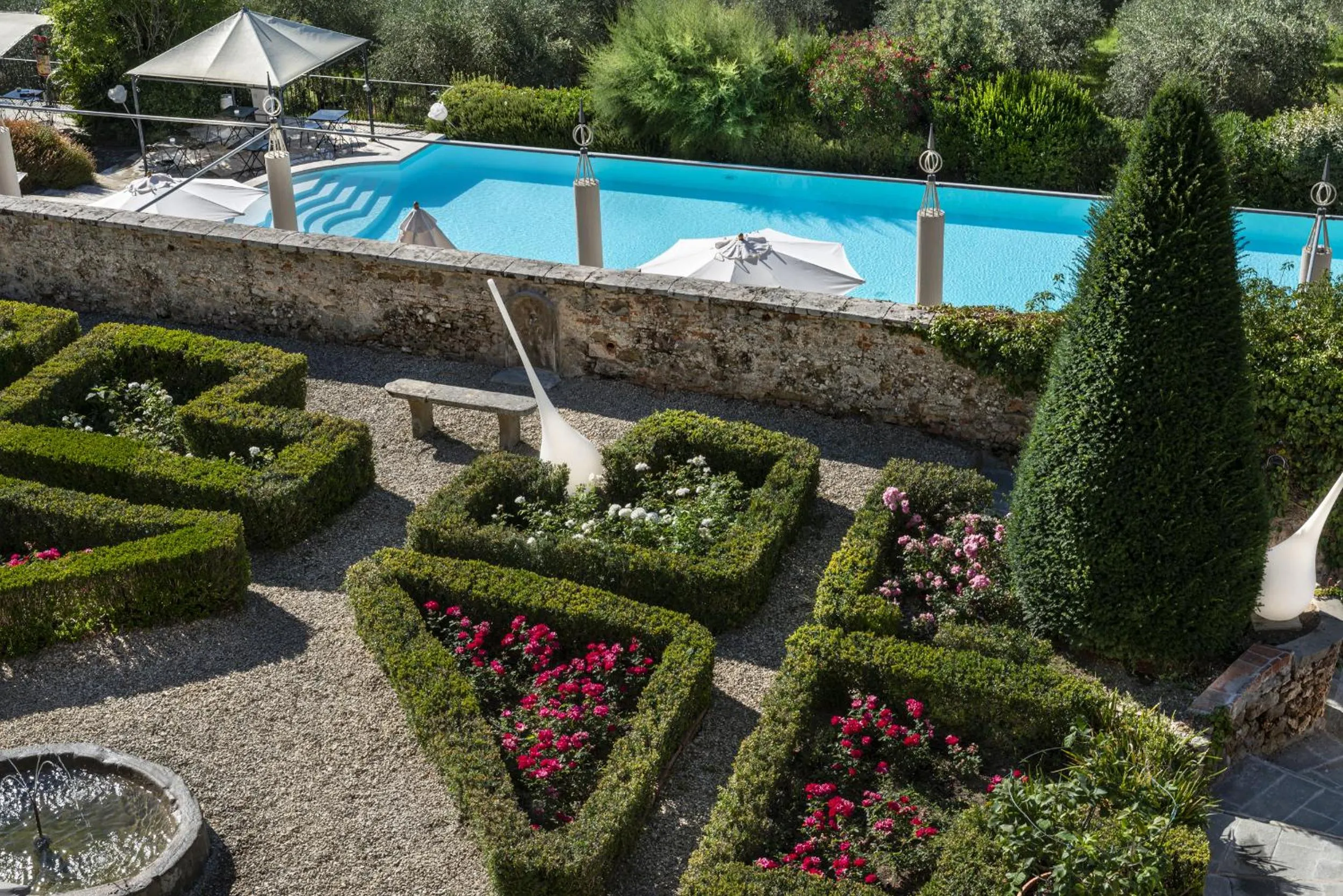 Property building in Palagina la dimora