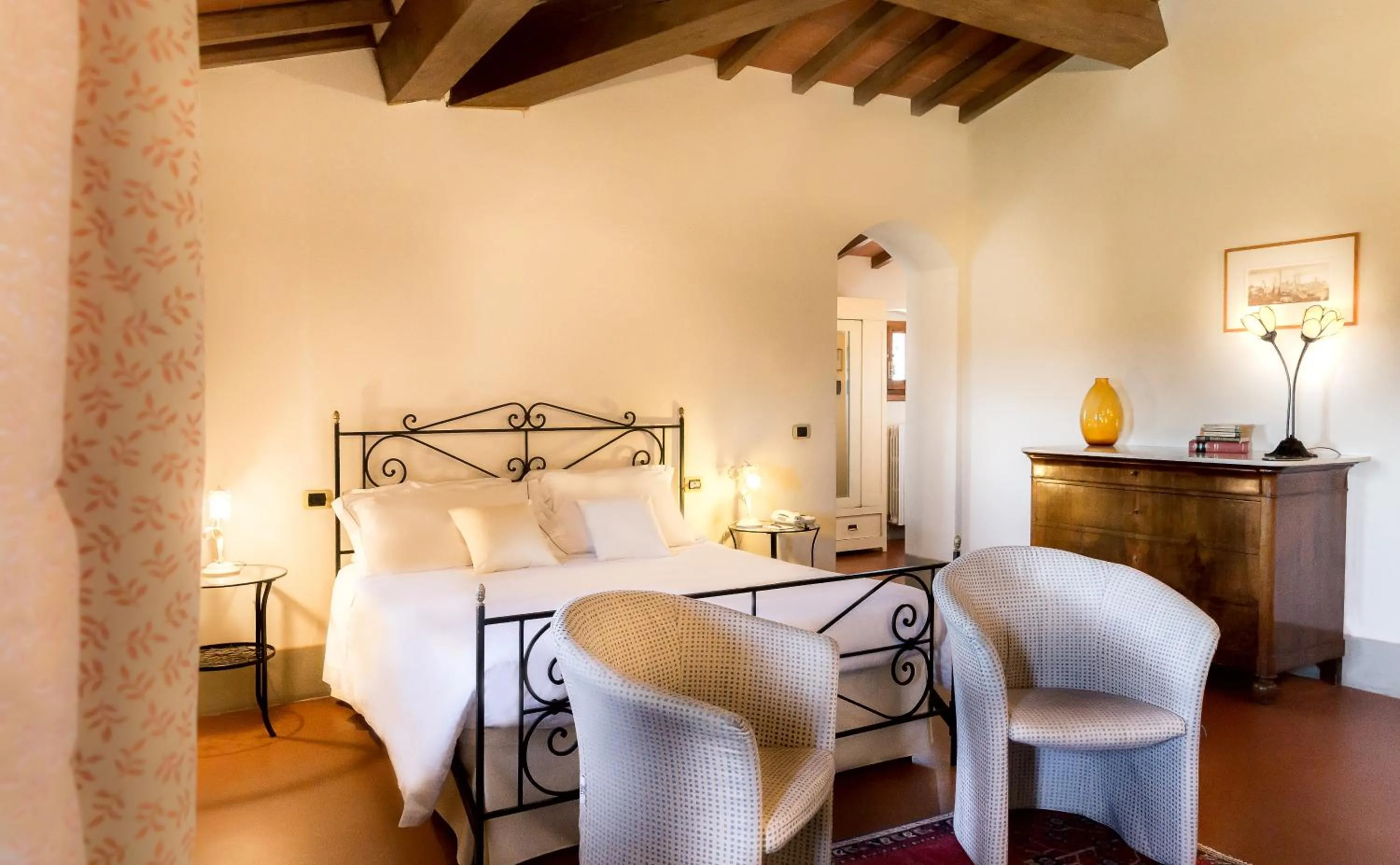 Photo of the whole room, Bed in Palagina la dimora