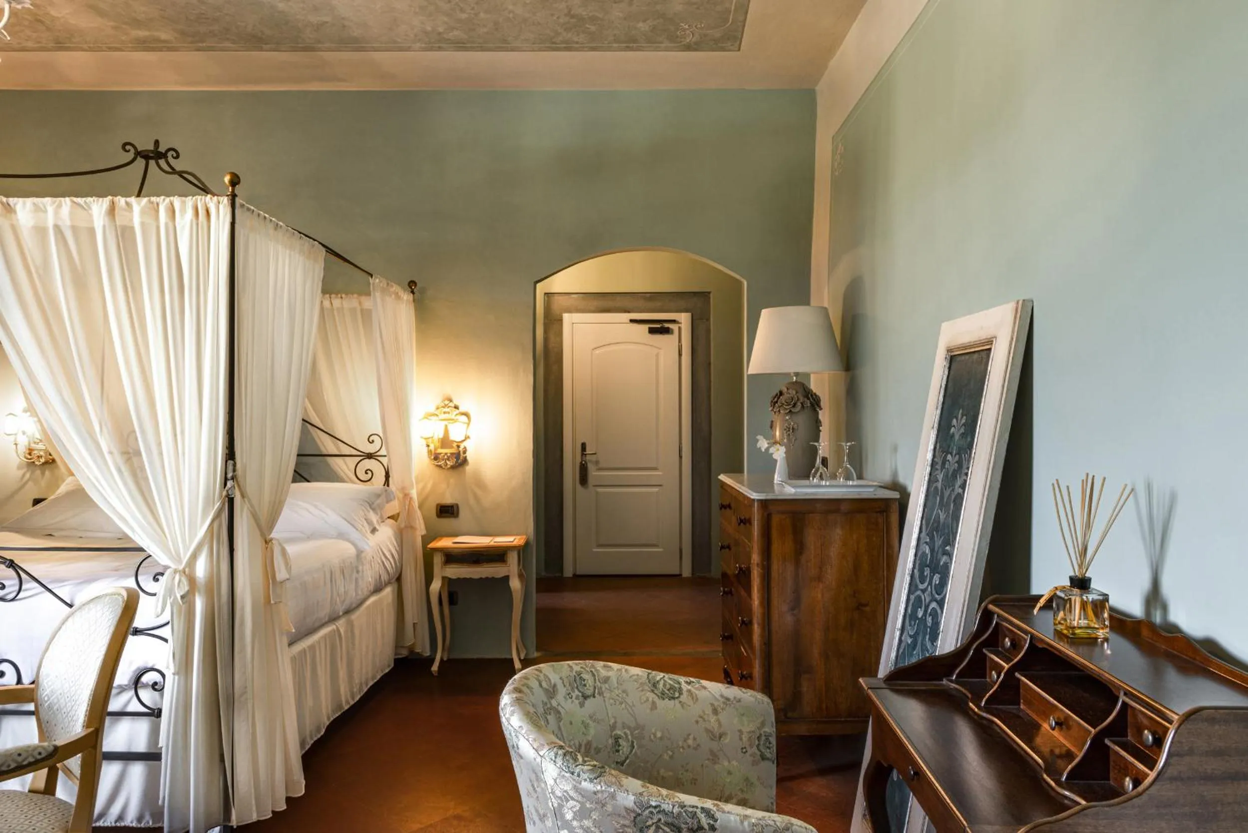 Photo of the whole room, Bed in Palagina la dimora