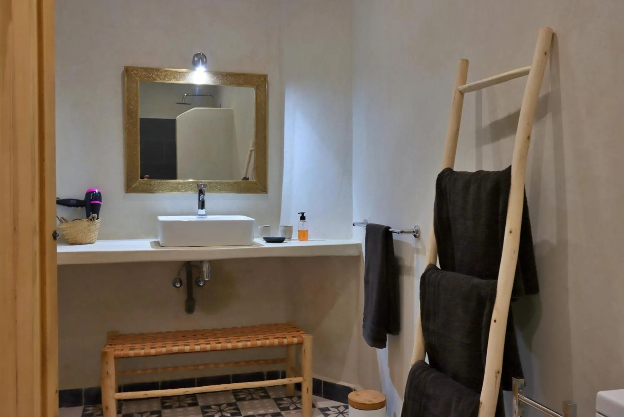 Triple Room in Riad Banatti