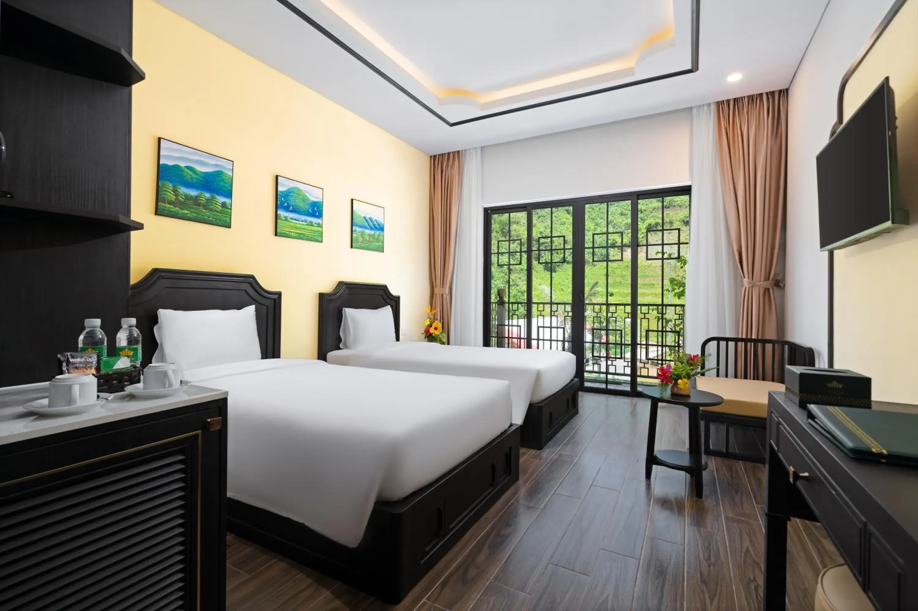 Deluxe Twin Room in Fivitel Cổng Trời Đông Giang - Fivitel Đông Giang Heaven's Gate Deluxe Twin Room in Fivitel Cổng Trời Đông Giang - Fivitel Đông Giang Heaven's Gate