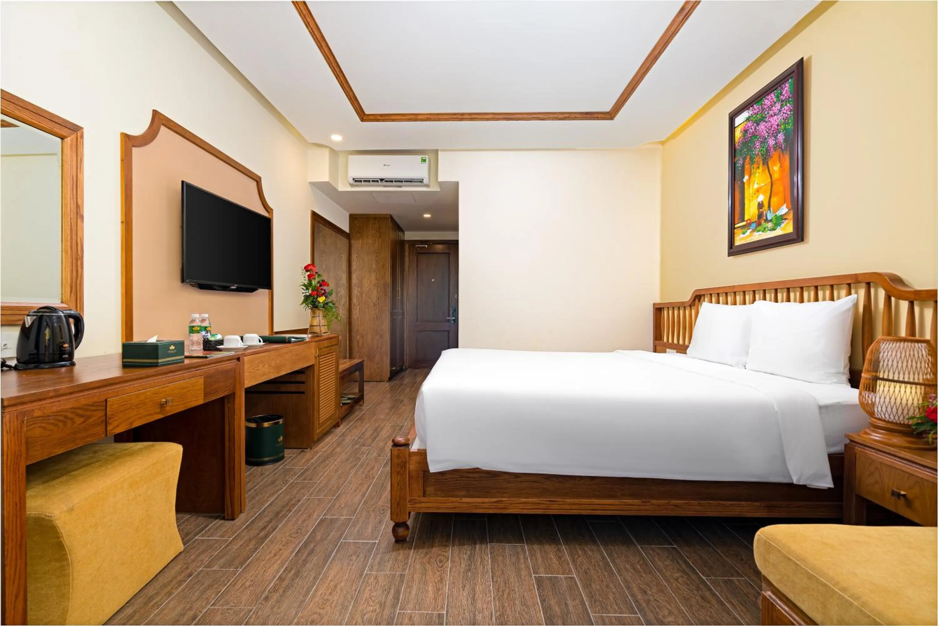 Bedroom, Bed in Fivitel Cổng Trời Đông Giang - Fivitel Đông Giang Heaven's Gate