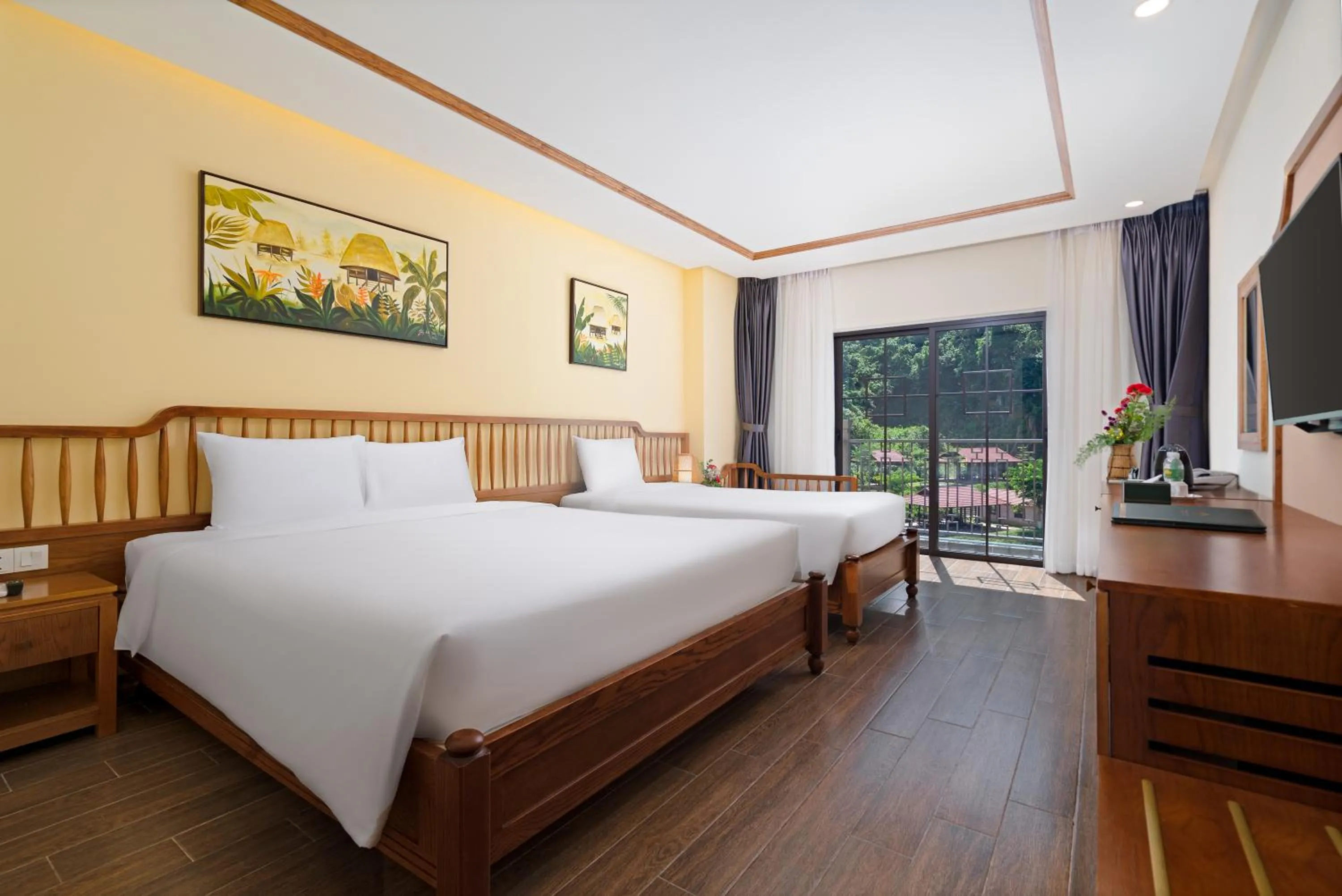 Bedroom, Bed in Fivitel Cổng Trời Đông Giang - Fivitel Đông Giang Heaven's Gate