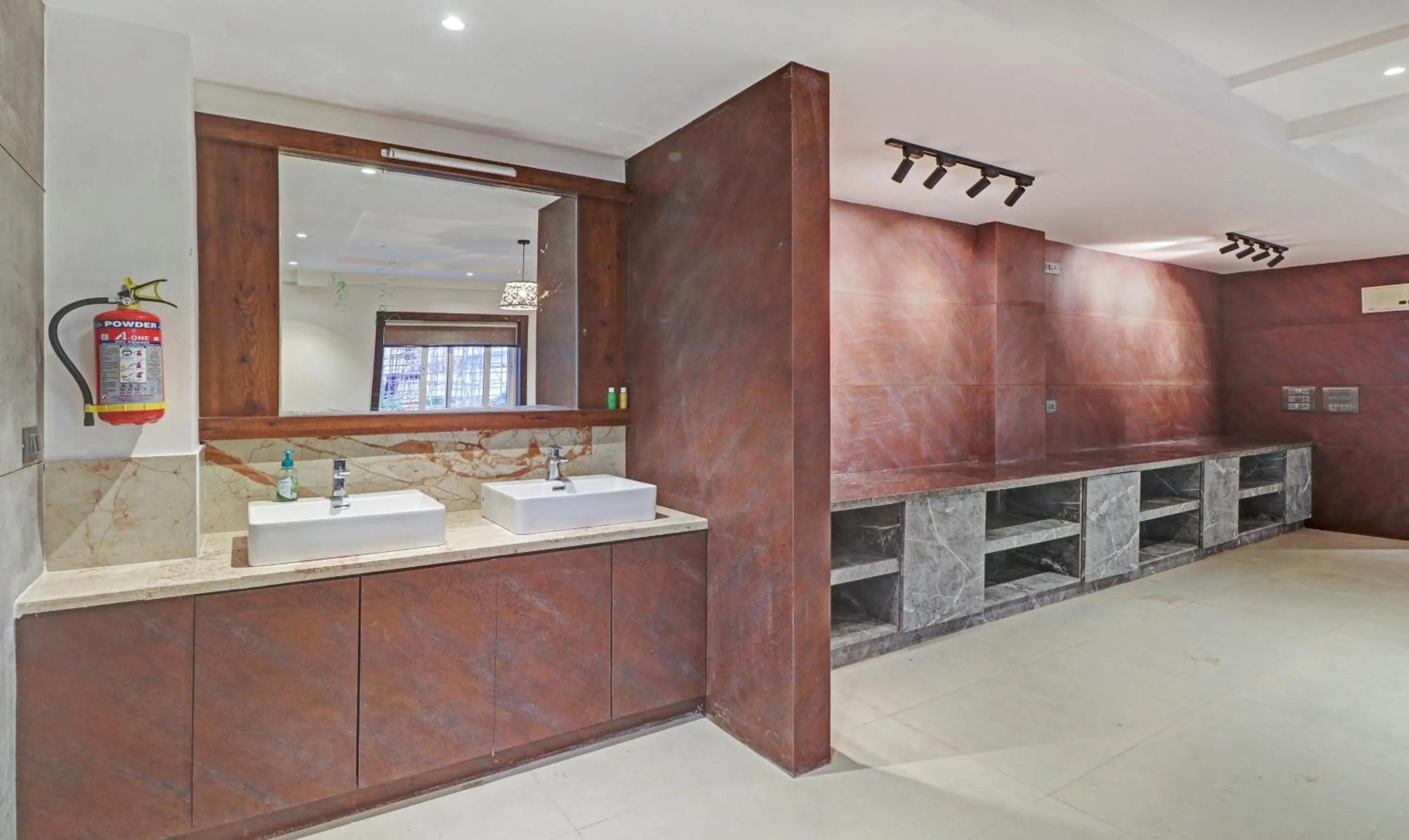 Bathroom in Treebo Emora Grand