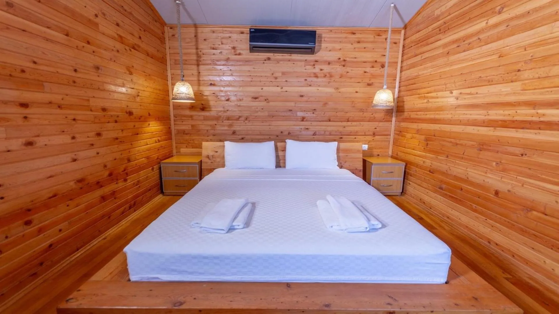 Bedroom, Bed in Beach 222 Oludeniz