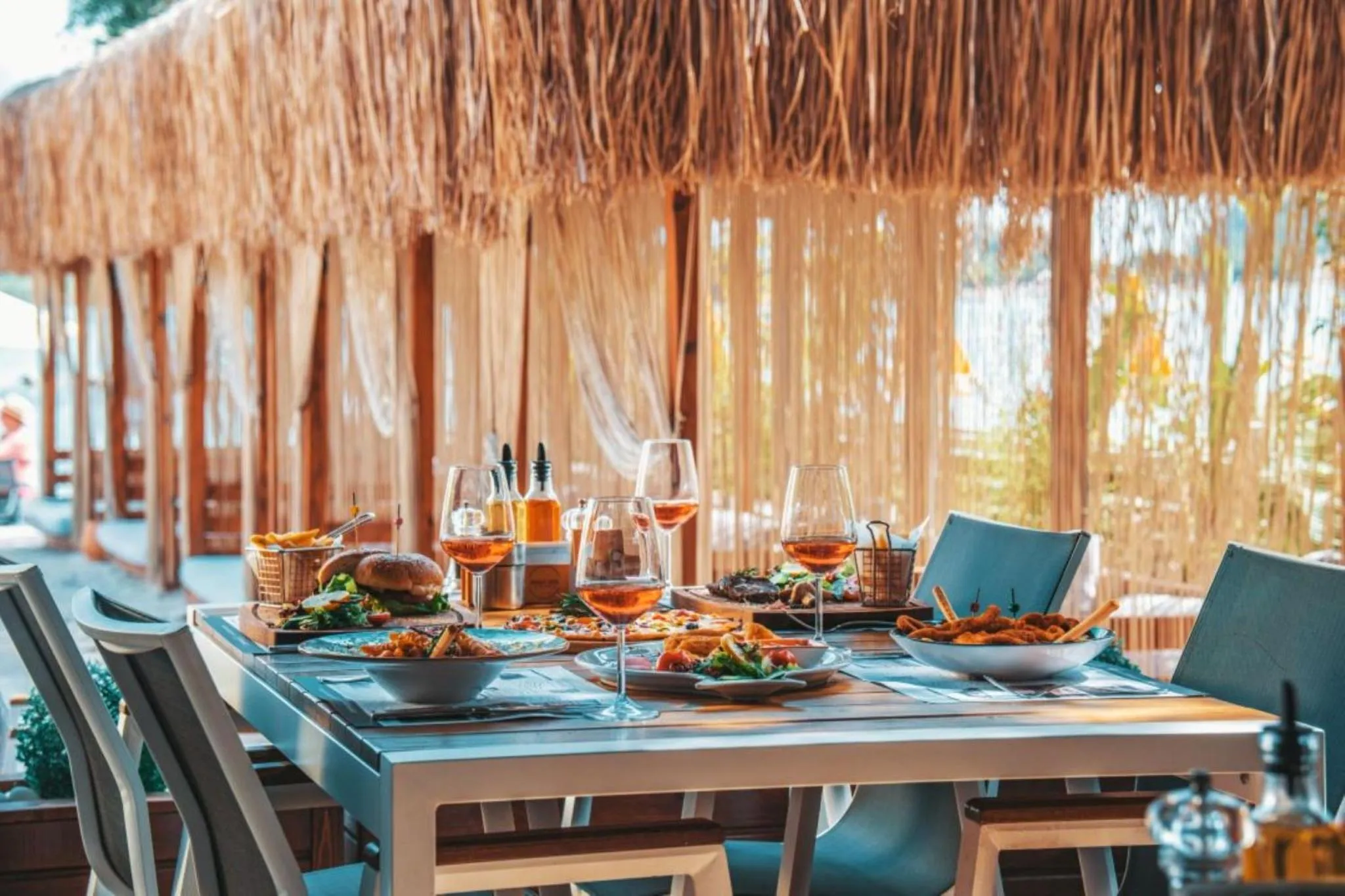 Restaurant/places to eat in Beach 222 Oludeniz