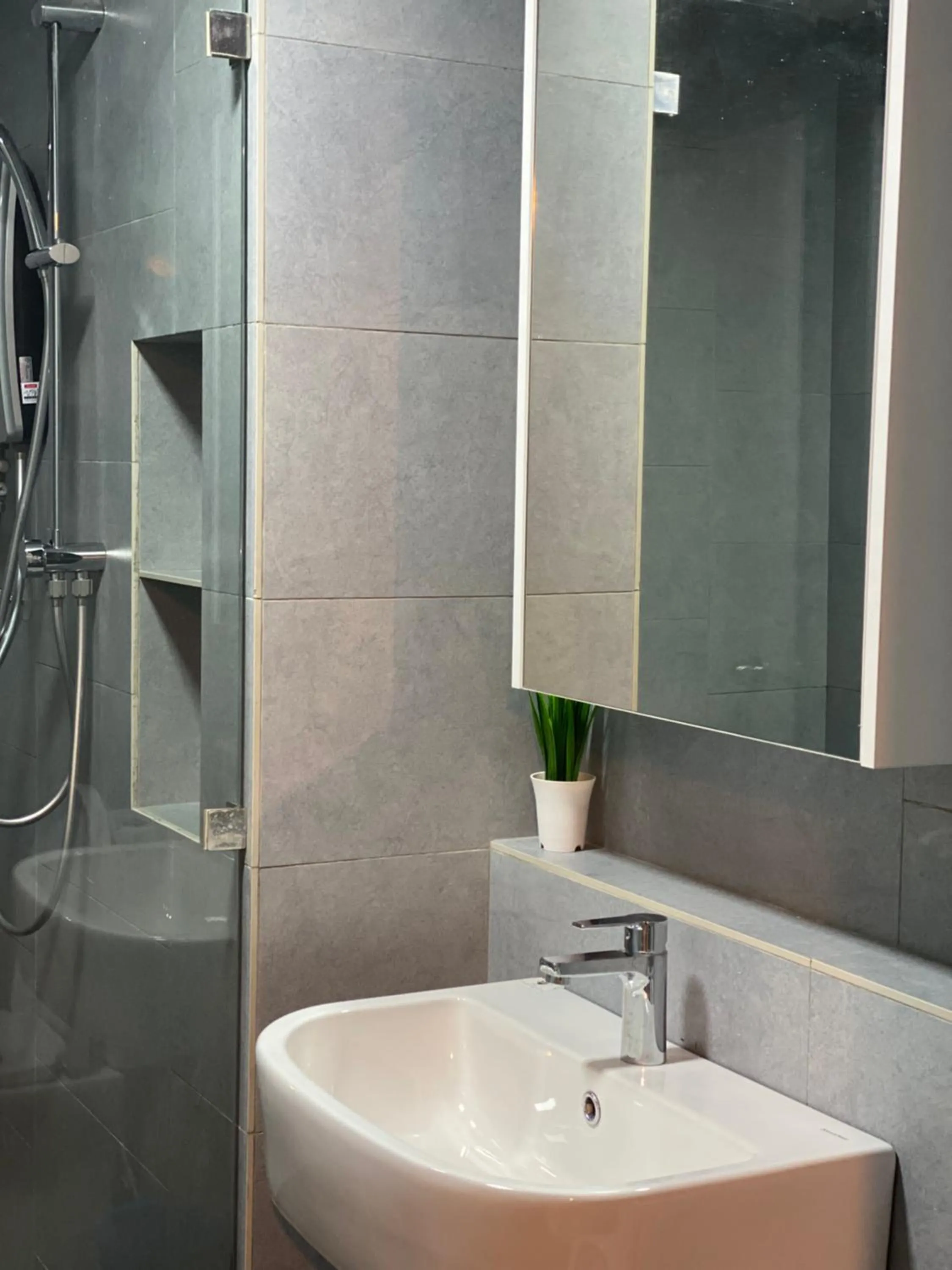 Bathroom in Alawa @ Jesselton Quay Kota Kinabalu