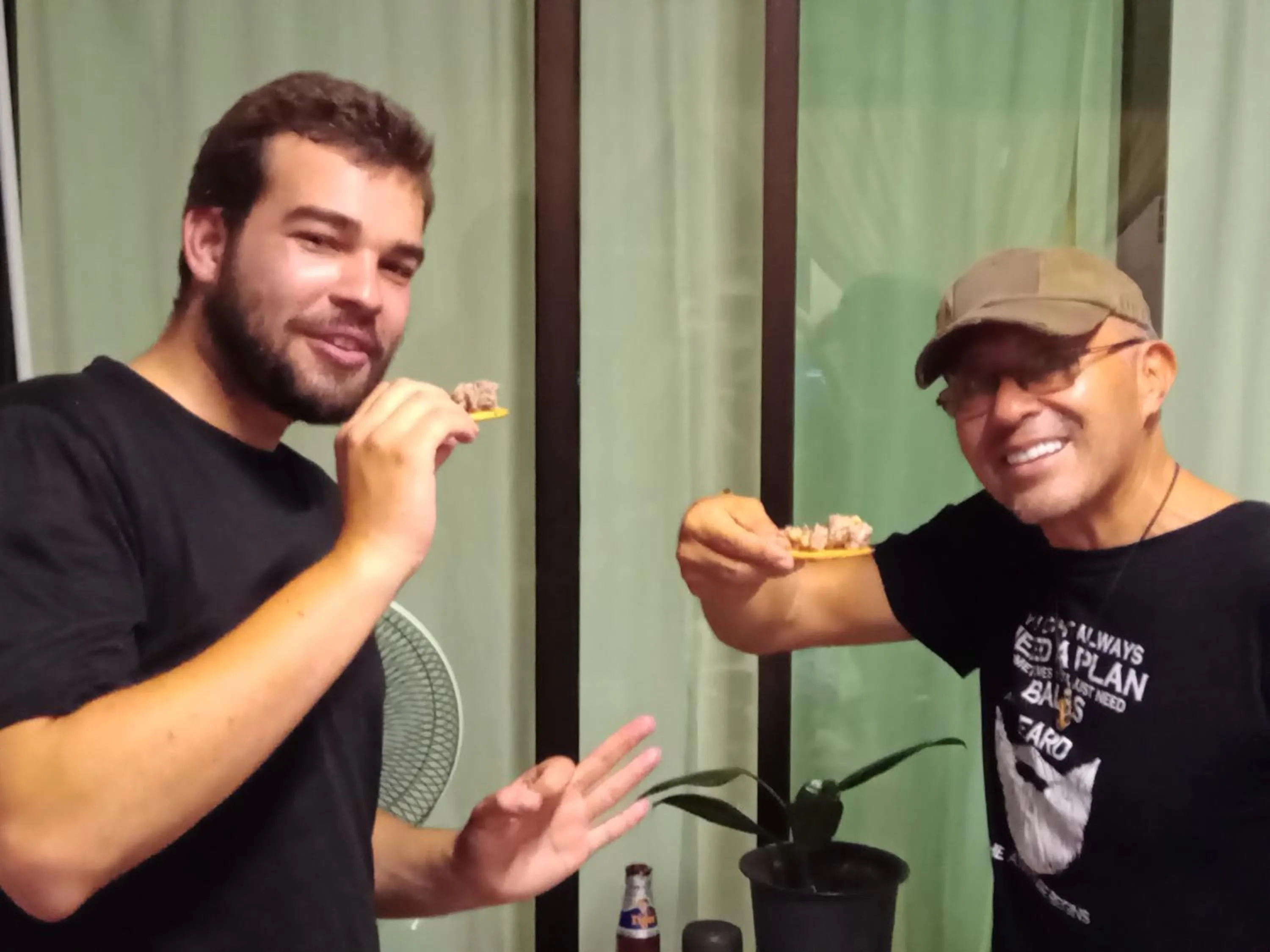 People in TEMPO EXT.