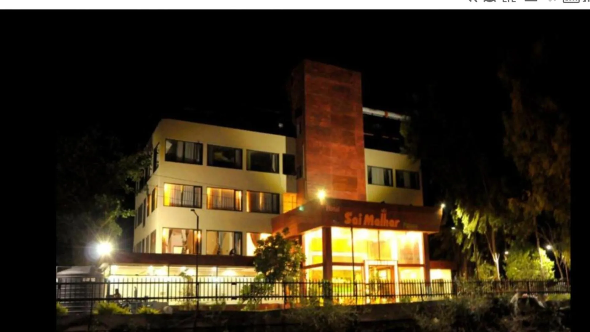 Property building in Malhar palace hotel