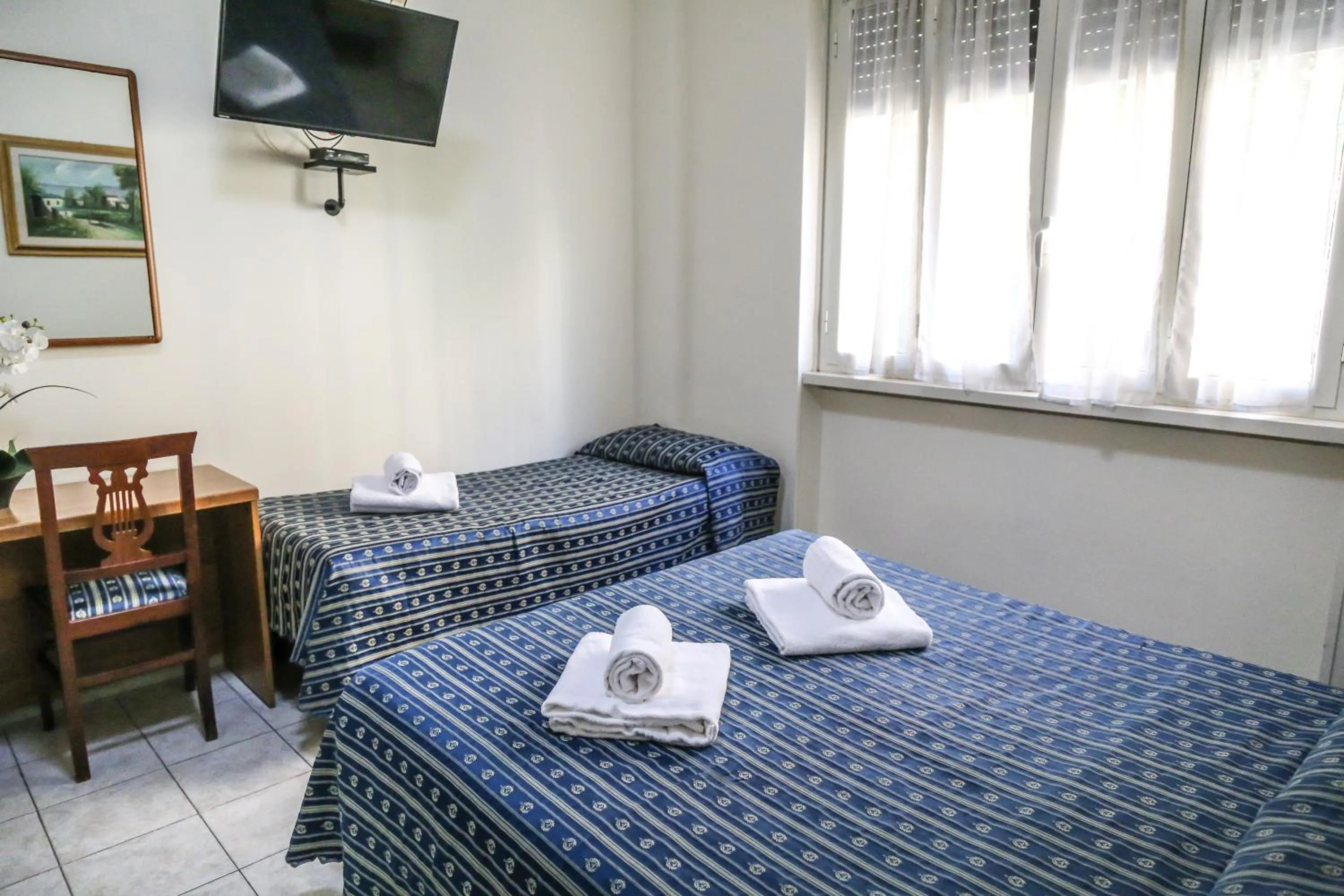 Photo of the whole room, Bed in Albergo Athena