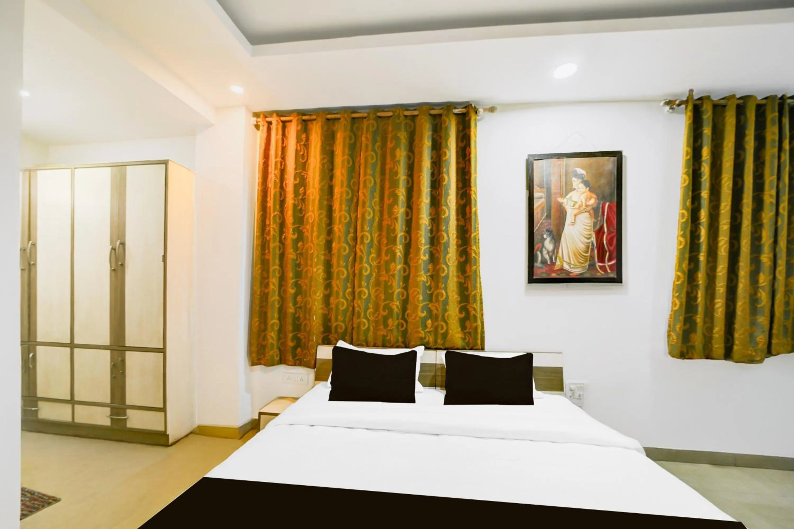 Bedroom, Bed in Collection O Shahpura Lakeview Formerly Hotel Royal Villa